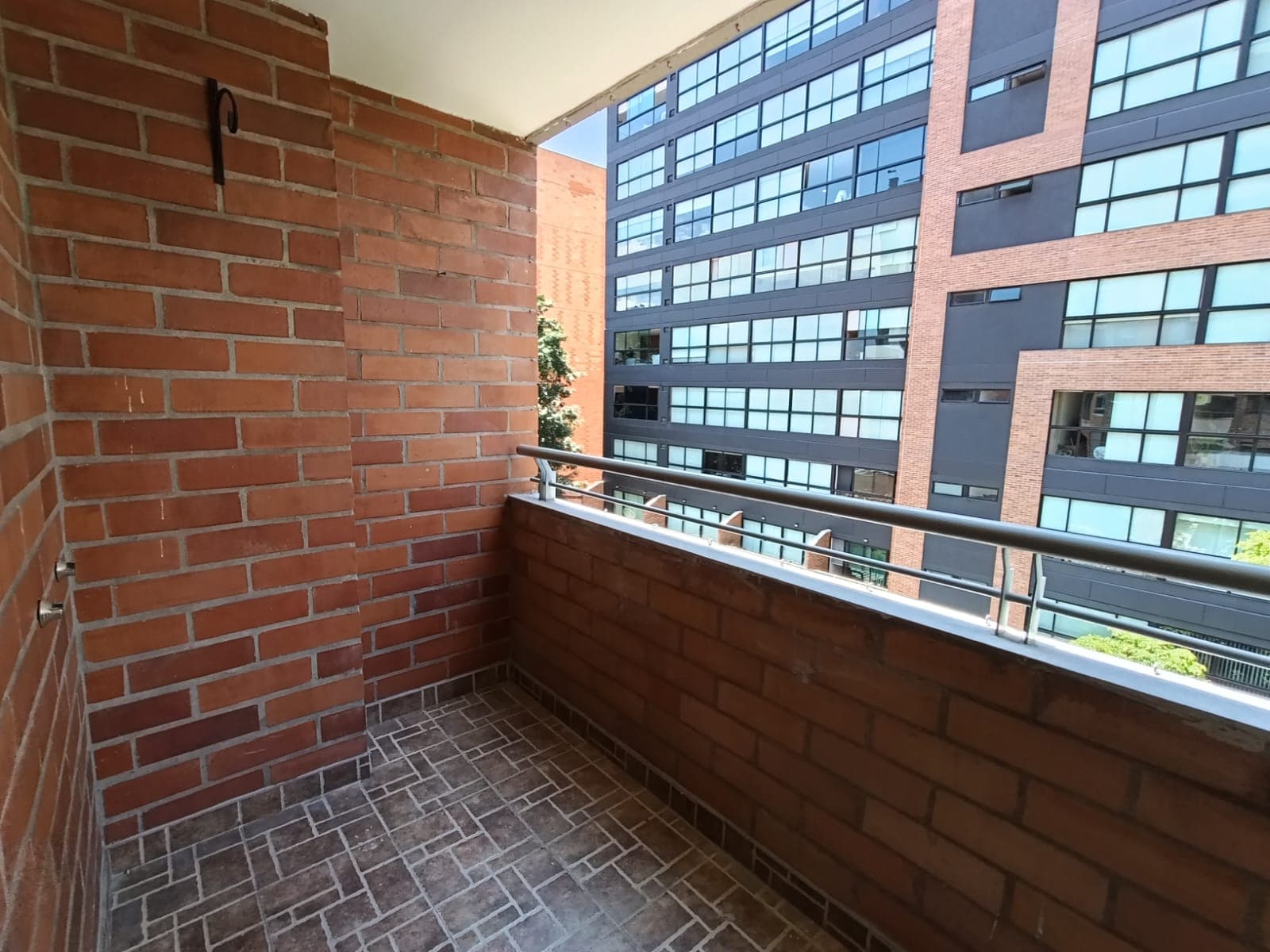 Apartamento en arriendo en Laureles Medellín — foto 3 de 20