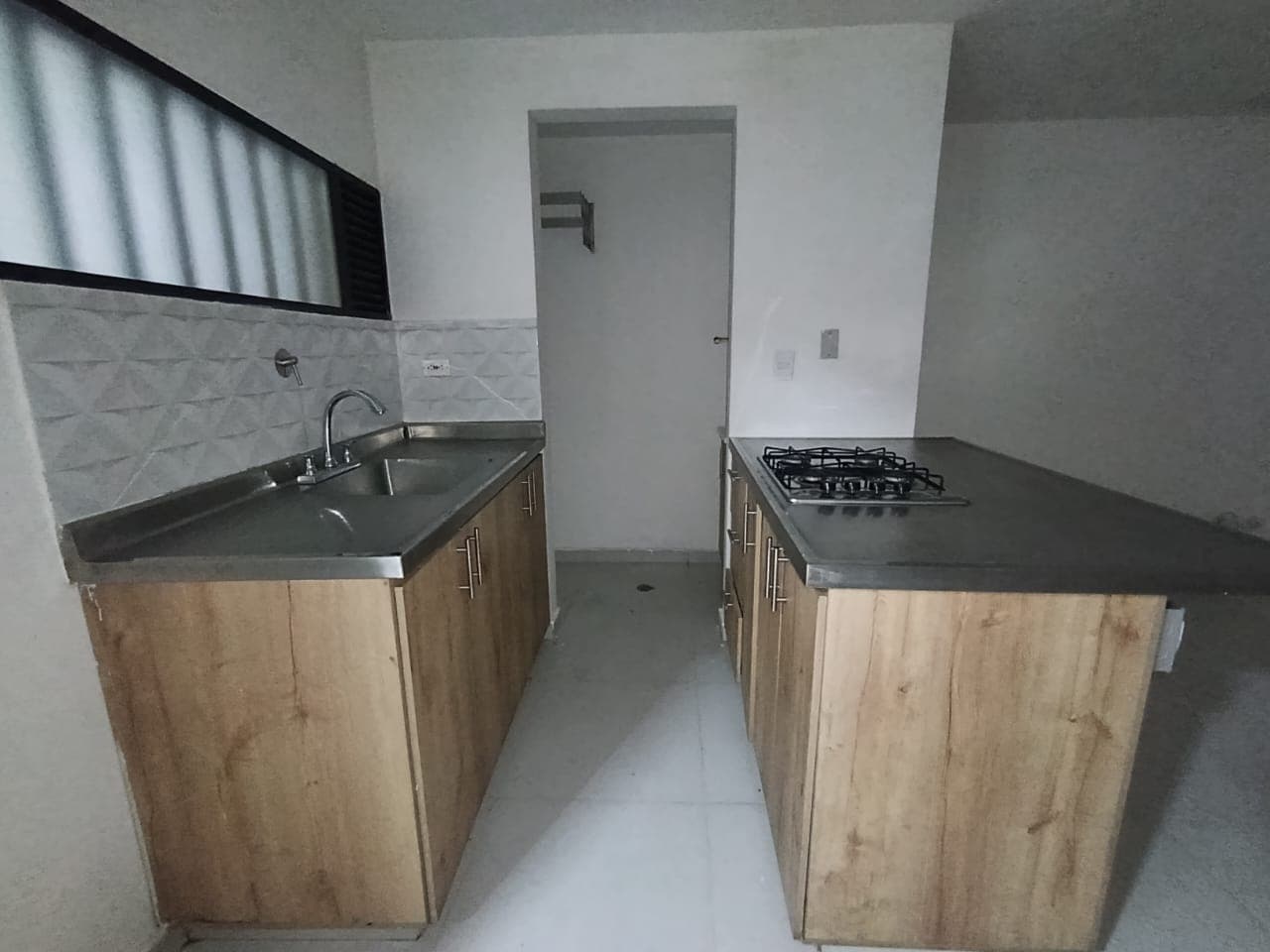 Apartamento en arriendo en Boston, Centro, Medellín — foto 2 de 12