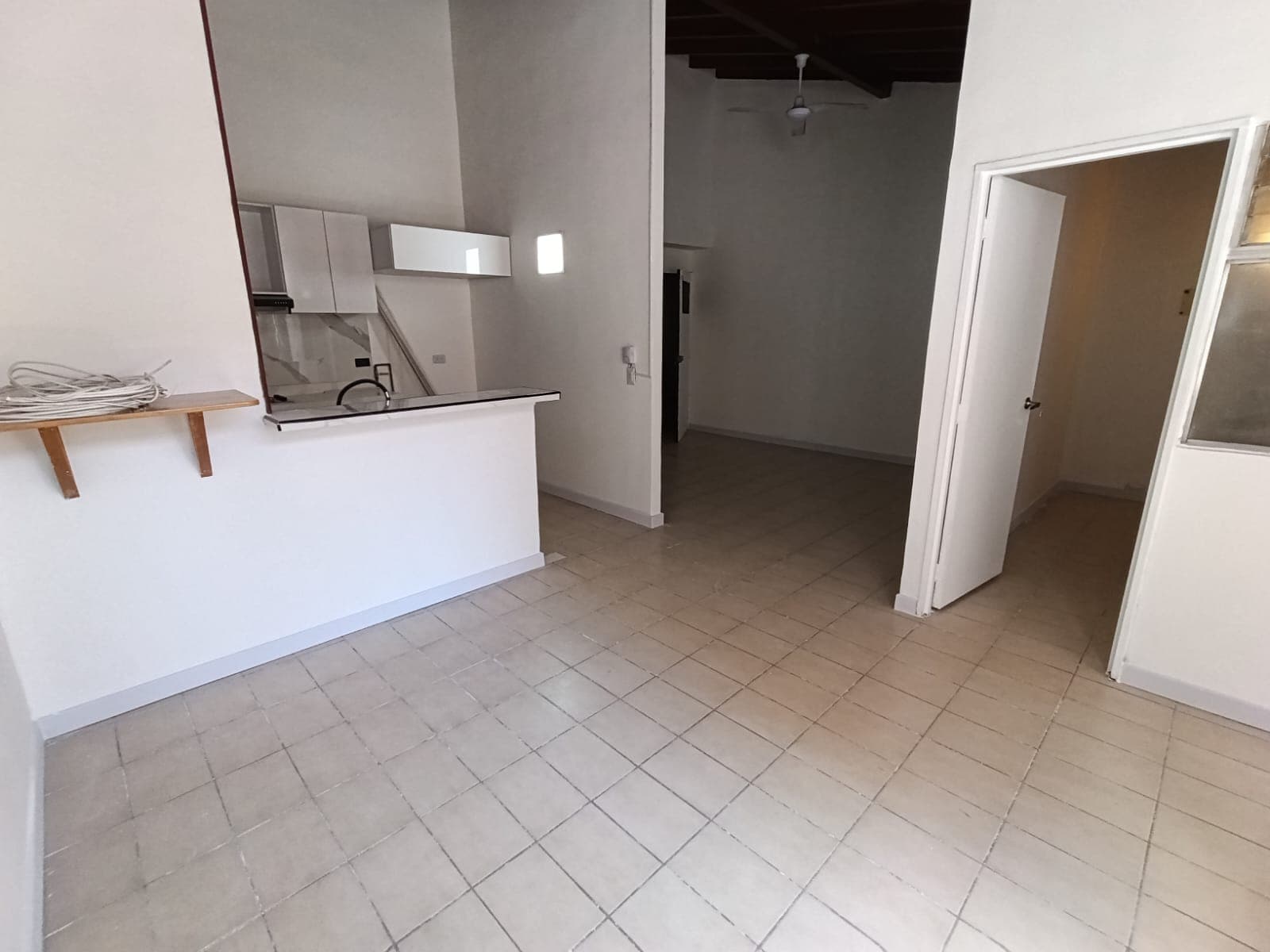 Apartaestudio en arriendo en Laureles Medellín — foto 2 de 12