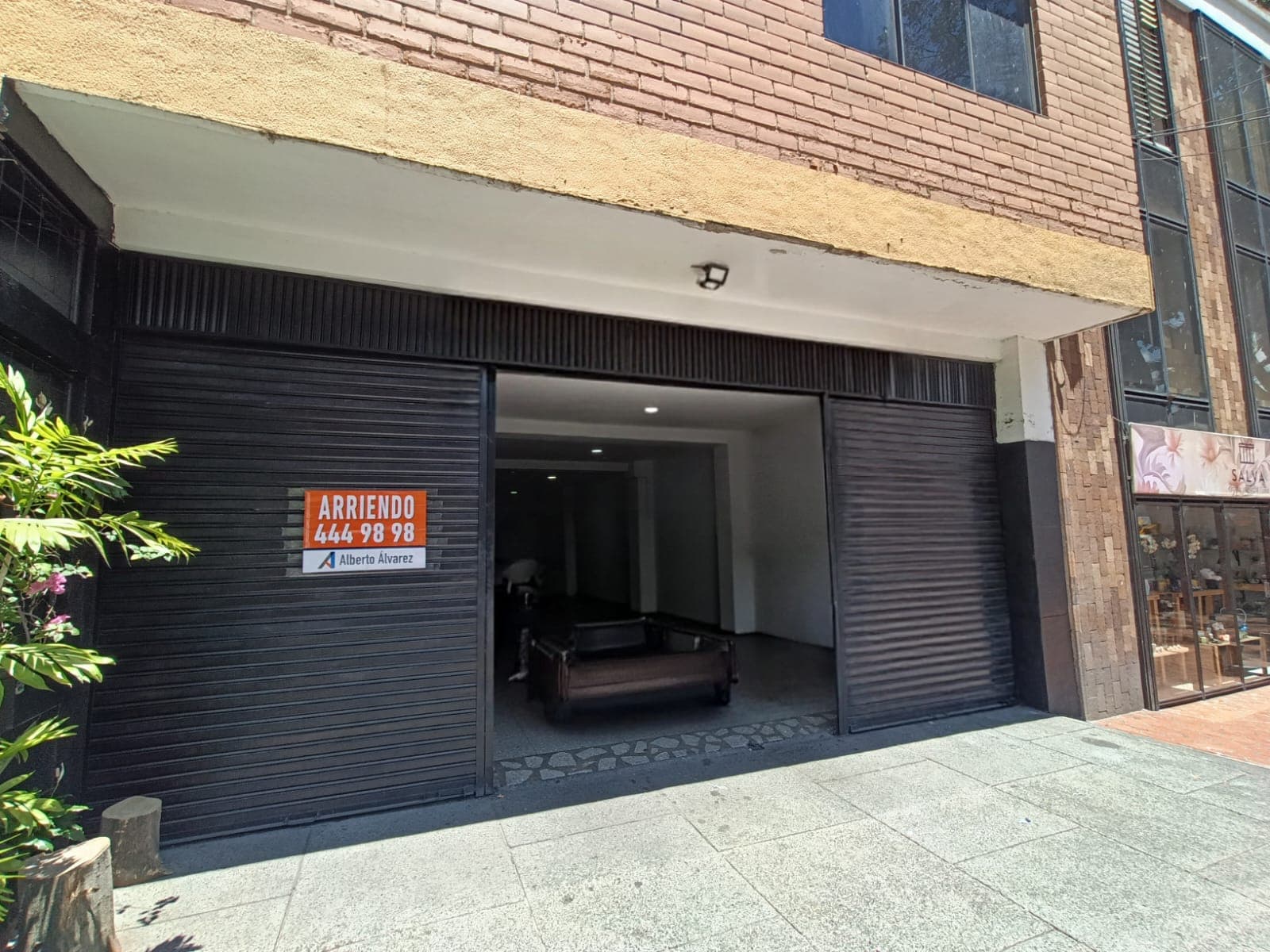Local en arriendo en San Joaquín Laureles, Medellín — foto 1 de 18