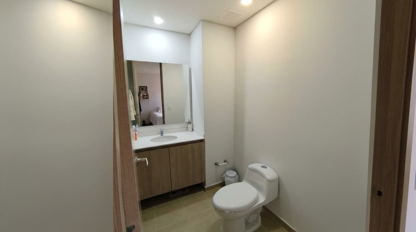 Apartamento en arriendo en El Chinguí, Envigado — foto 4 de 15