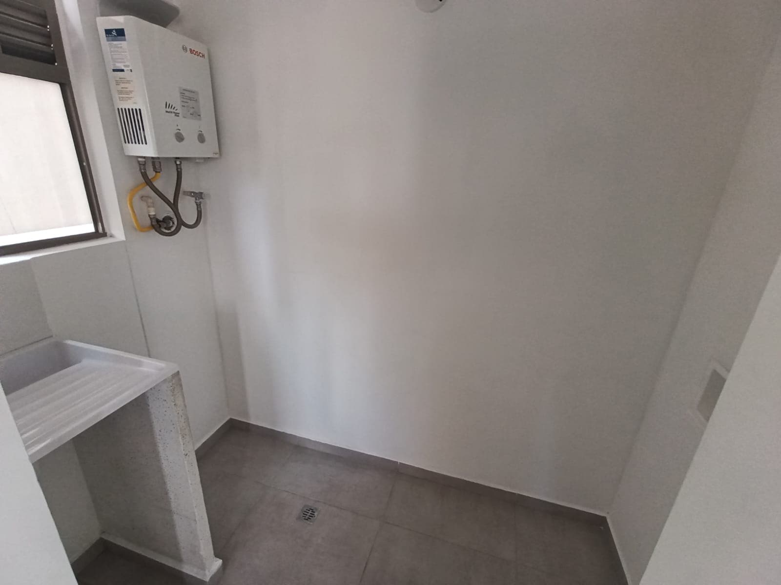 Apartamento en arriendo en Santa Ana Bello — foto 5 de 16