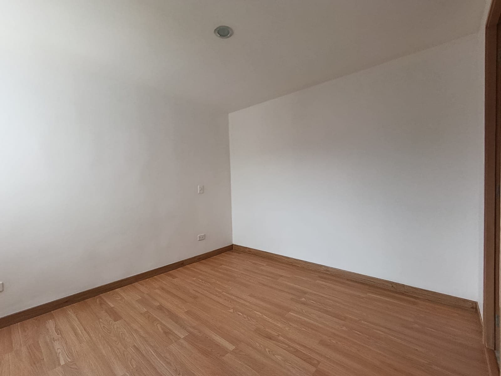 Apartamento en arriendo en San Remo, Sabaneta — foto 2 de 16