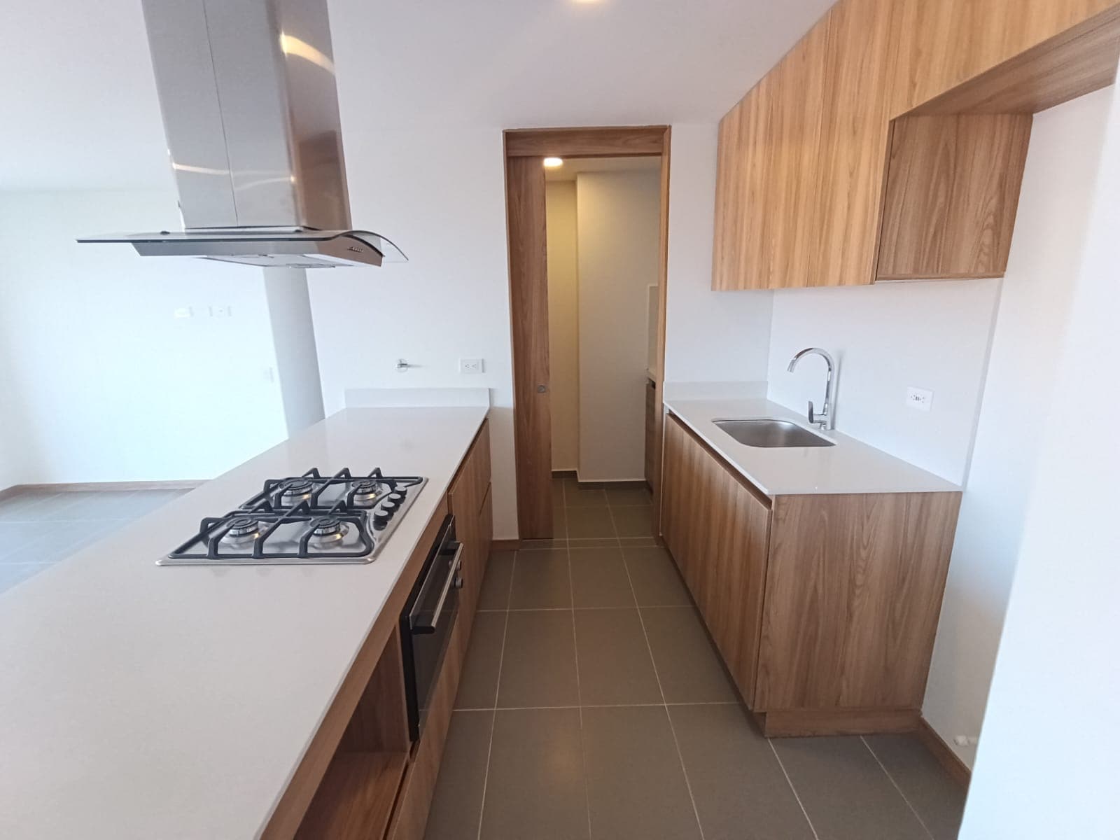 Apartamento en arriendo en San Antonio de Pereira, Rionegro — foto 4 de 15