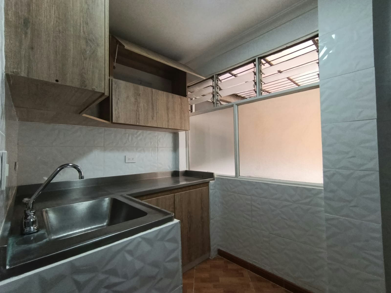 Apartamento en arriendo en Boston, Centro, Medellín — foto 2 de 15