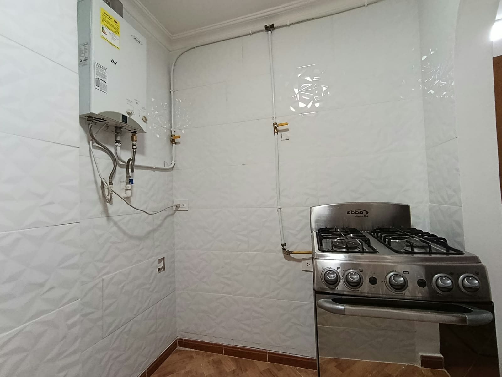 Apartamento en arriendo en Boston, Centro, Medellín — foto 3 de 15