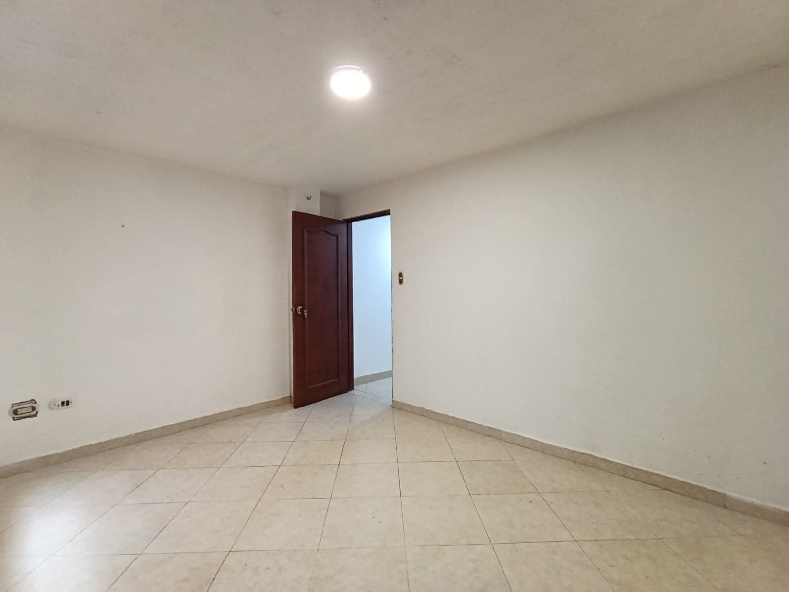 Apartamento en arriendo en Cristo Rey, Guayabal, Medellín — foto 4 de 13