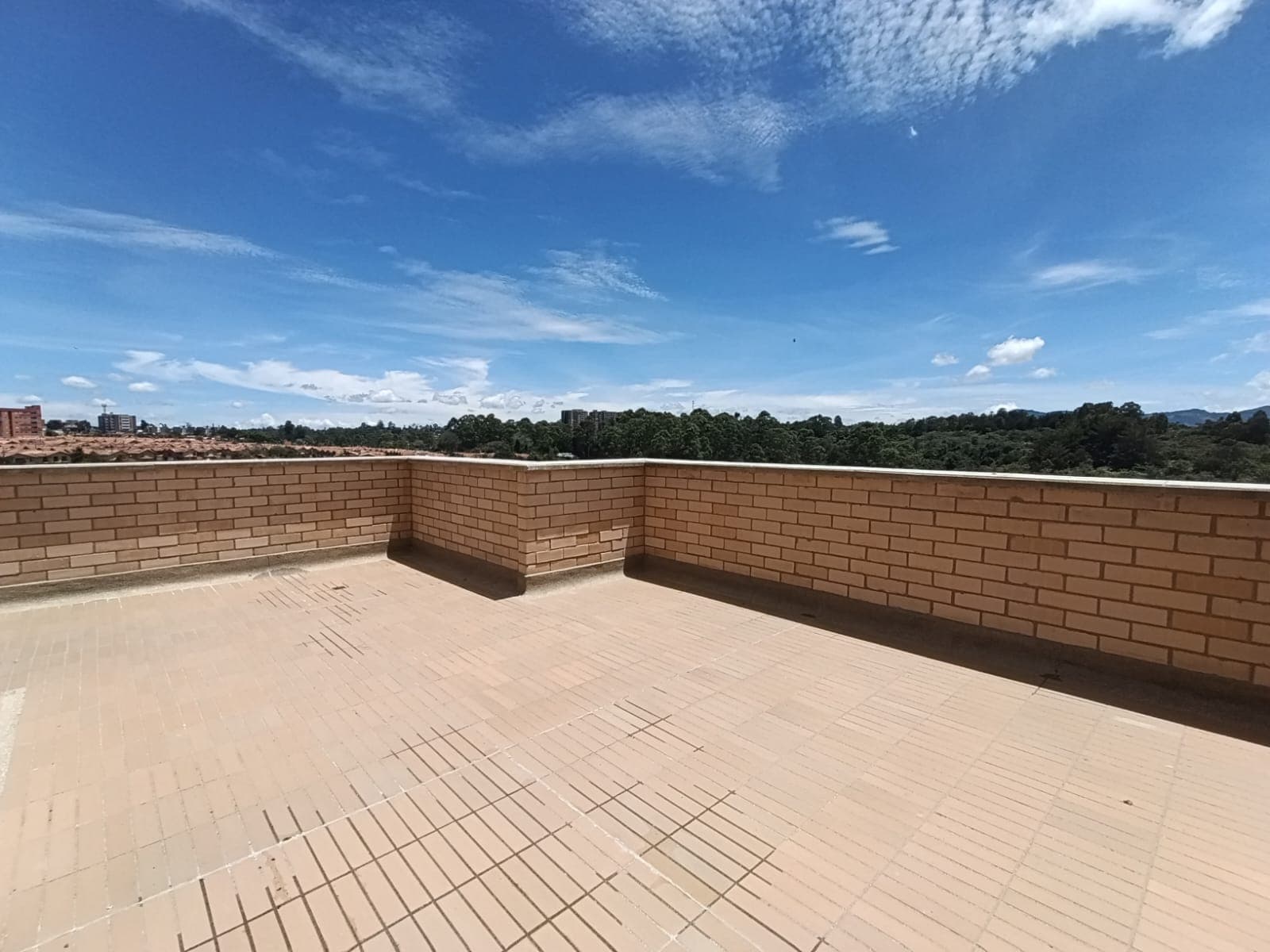 Apartamento en arriendo en San Antonio de Pereira, Rionegro — foto 2 de 14