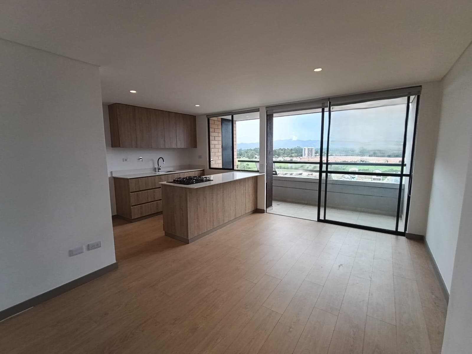 Apartamento en arriendo en San Antonio de Pereira, Rionegro — foto 3 de 11
