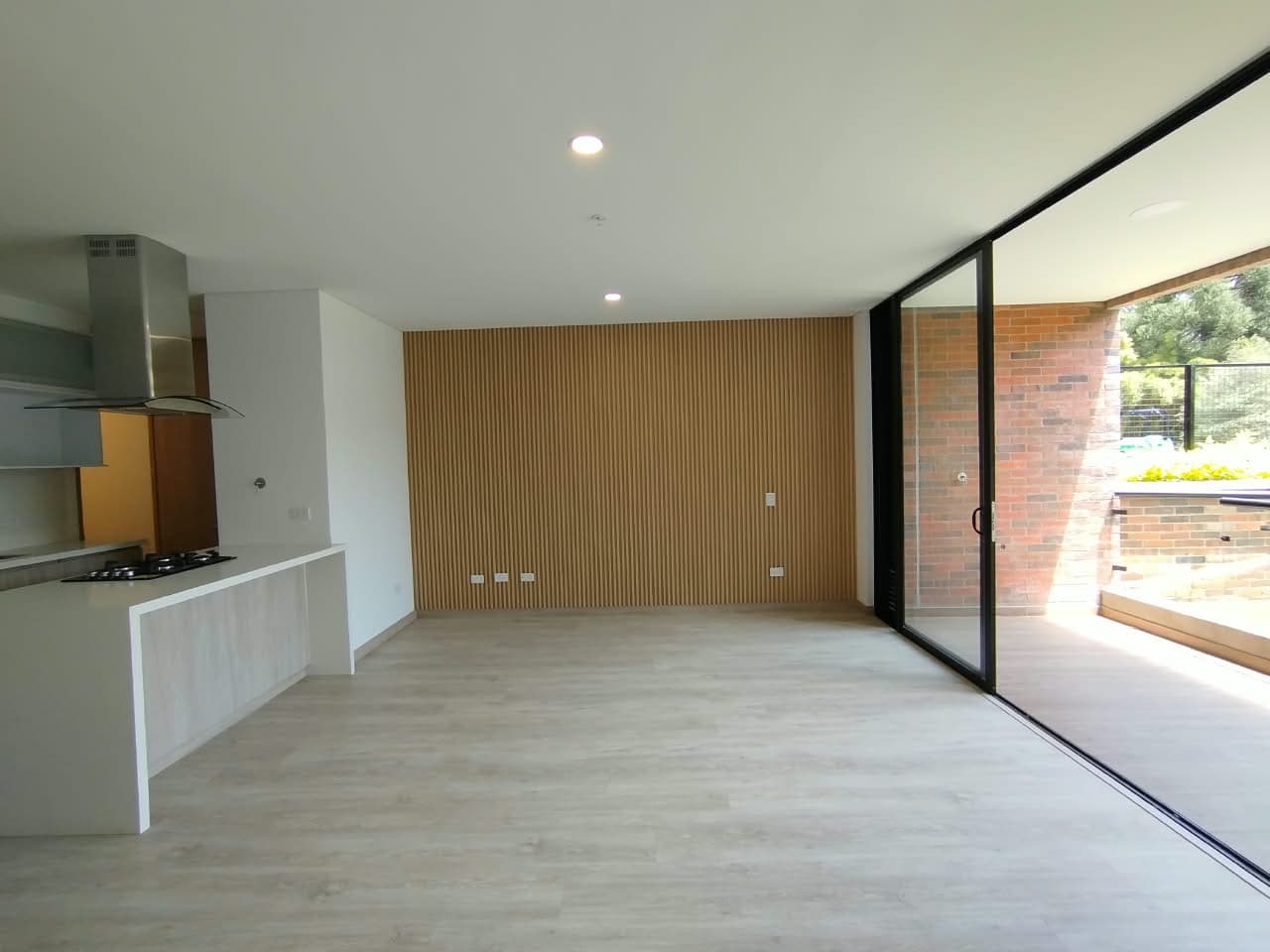 Apartaestudio en arriendo en El Retiro — foto 1 de 16