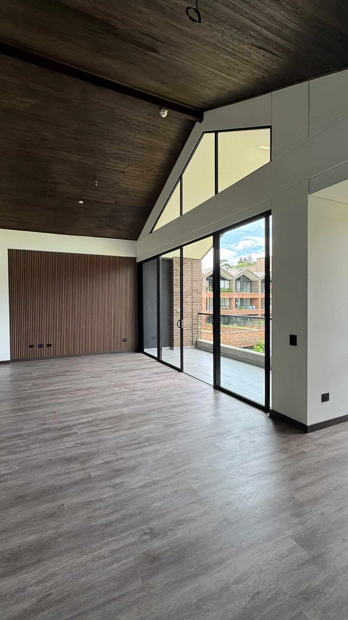Apartamento en arriendo en El Retiro — foto 3 de 20