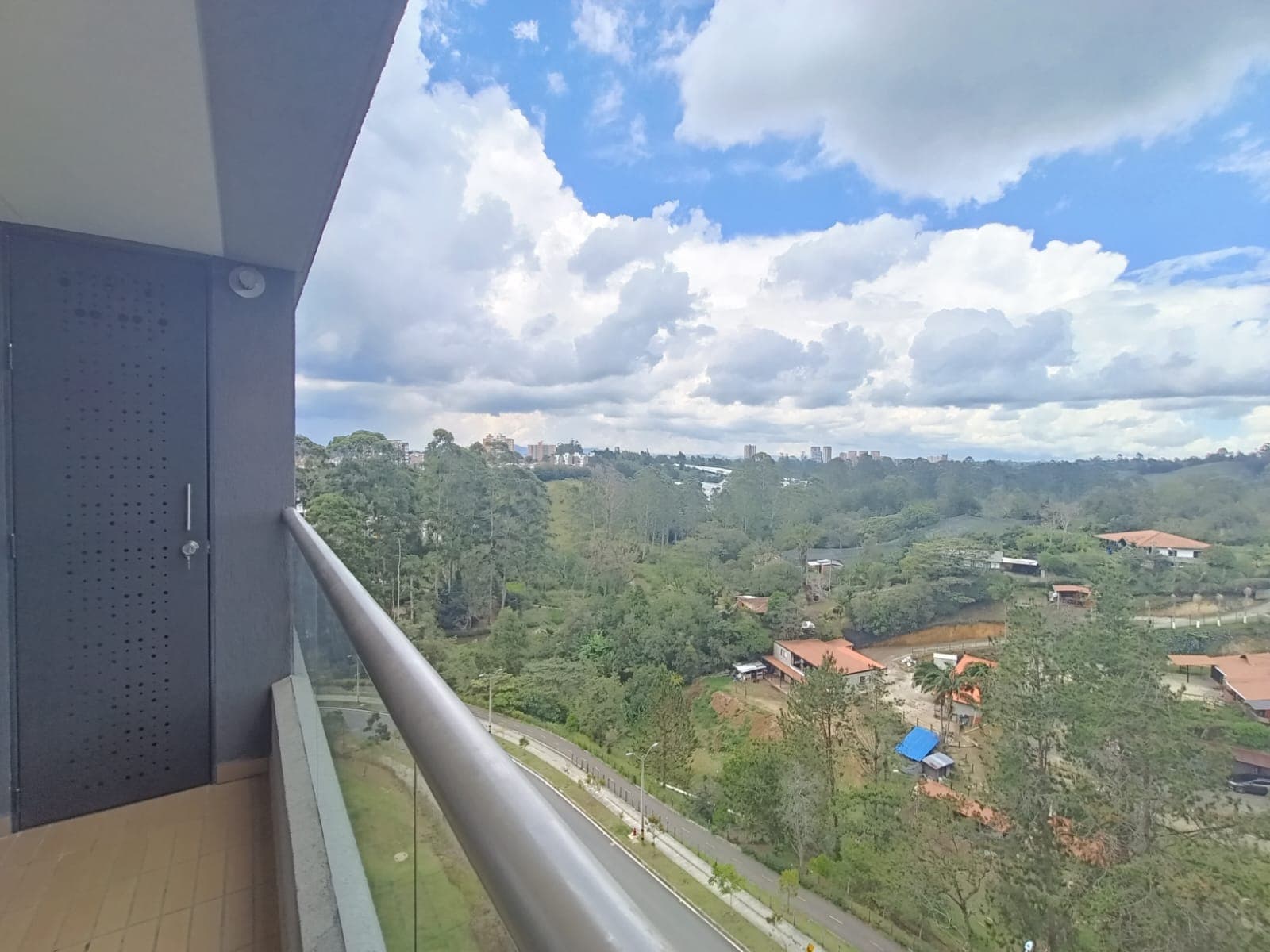 Apartamento en arriendo en San Antonio de Pereira, Rionegro — foto 2 de 12