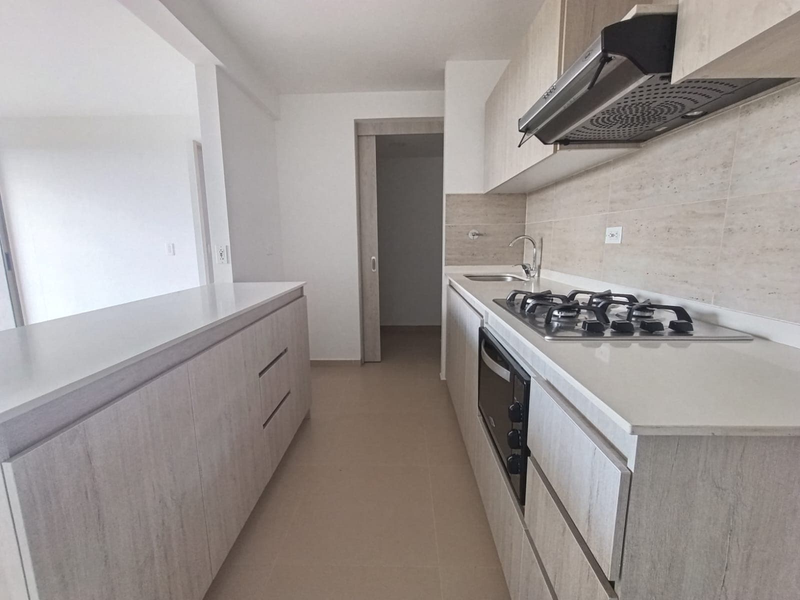 Apartamento en arriendo en San Antonio de Pereira, Rionegro — foto 4 de 12