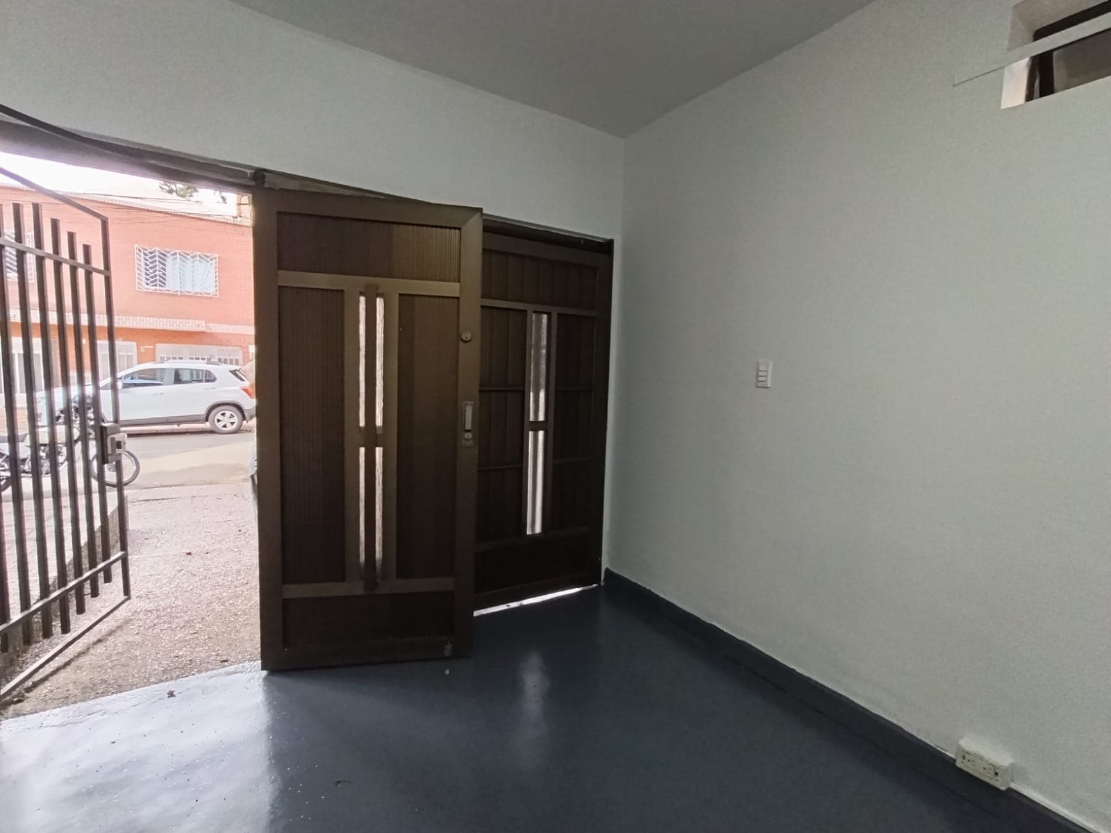 Local en arriendo en Estadio, Laureles, Medellín — foto 2 de 20