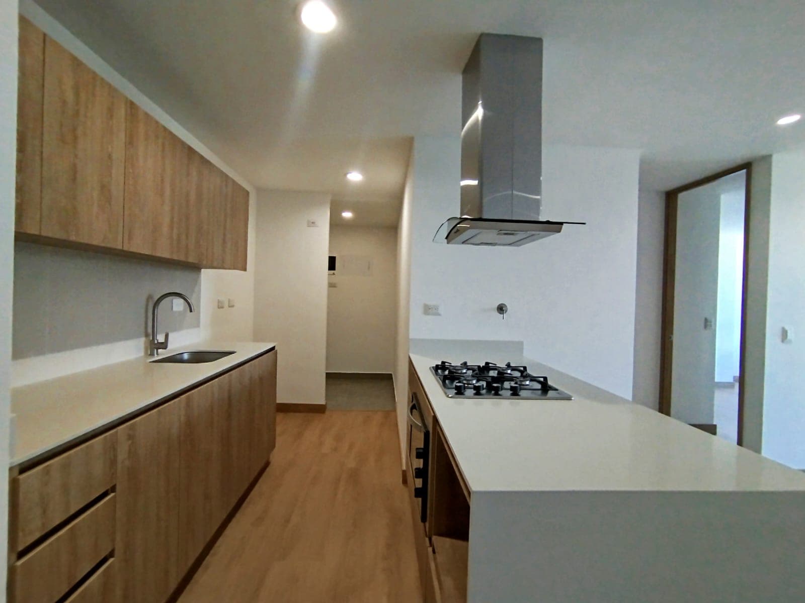 Apartaestudio en arriendo en El Porvenir Rio Negro, Rionegro — foto 2 de 14