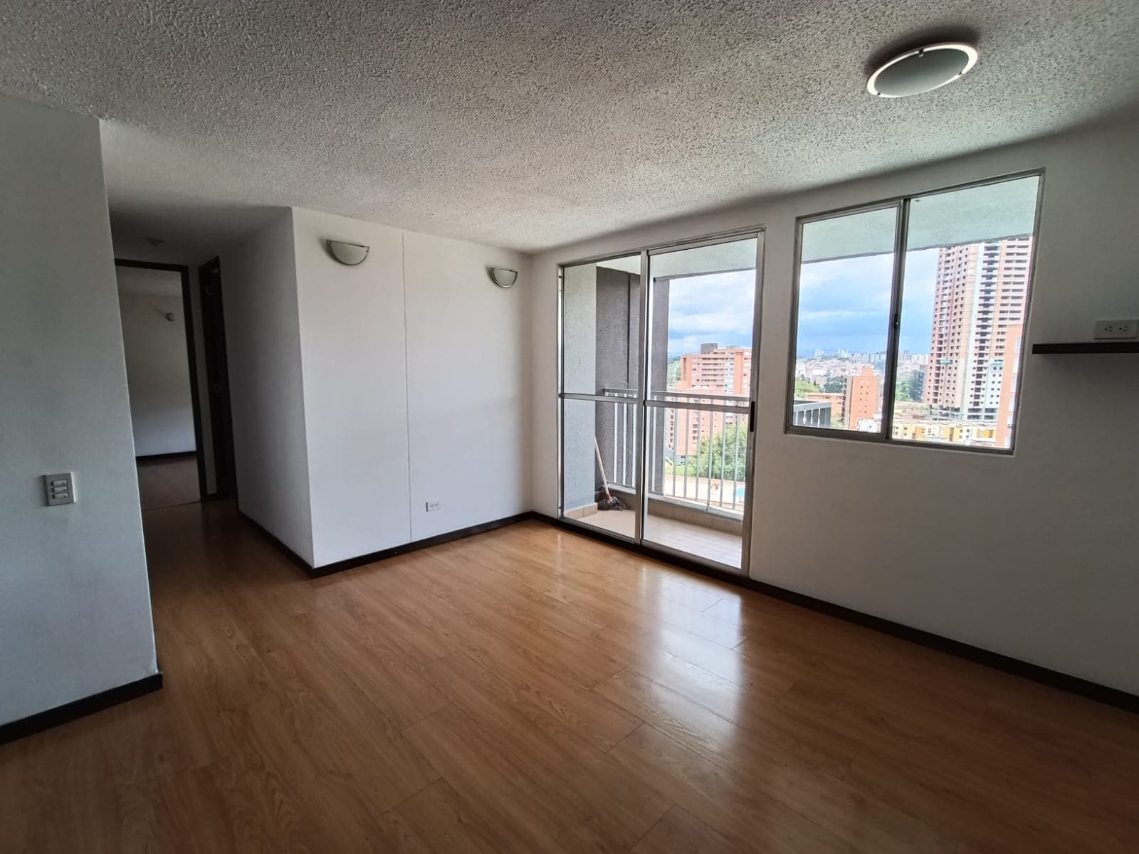 Apartamento en arriendo en Los Colegios, Rionegro — foto 5 de 12