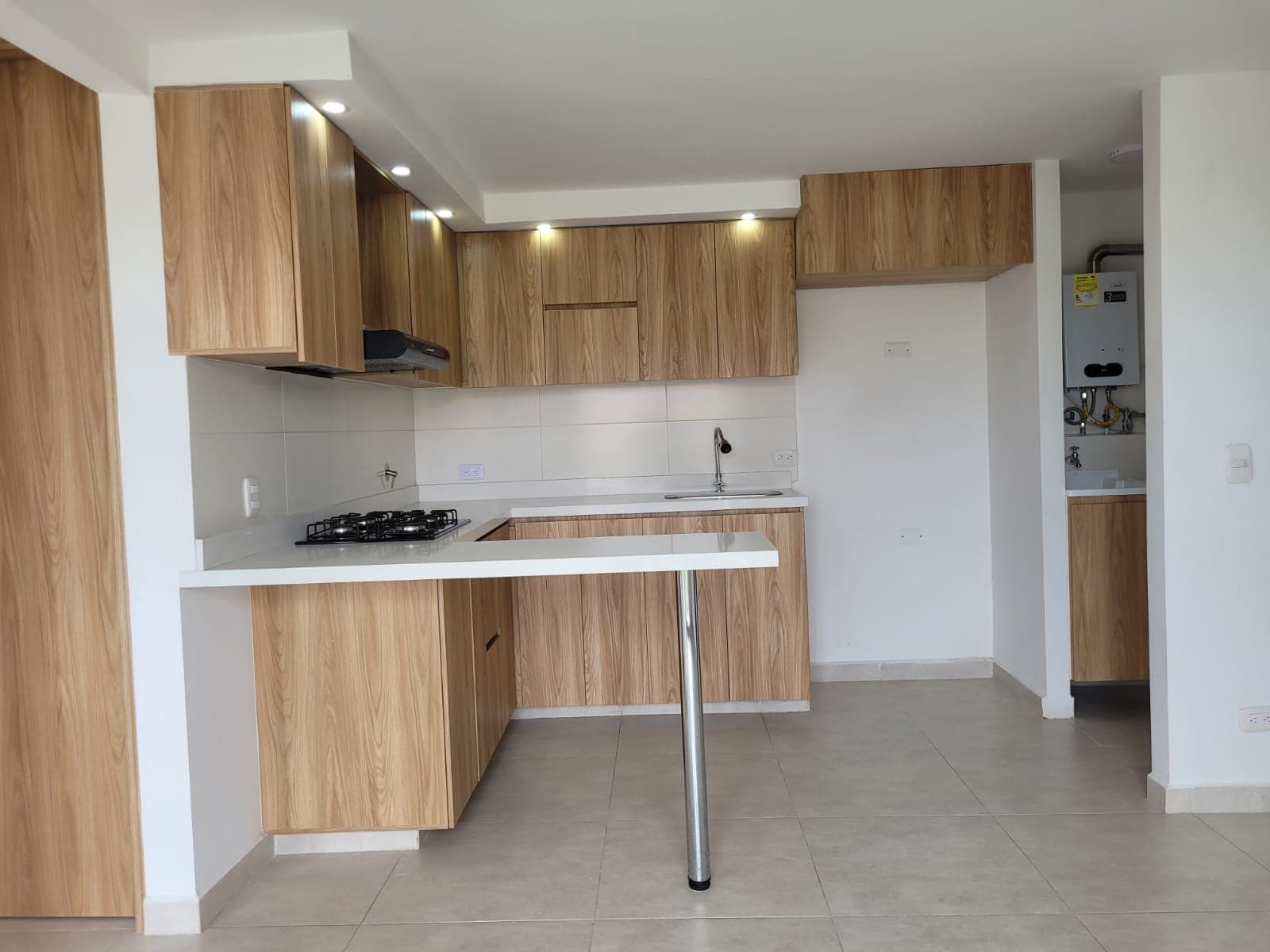 Apartamento en arriendo en Cimarronas, Rionegro — foto 2 de 14