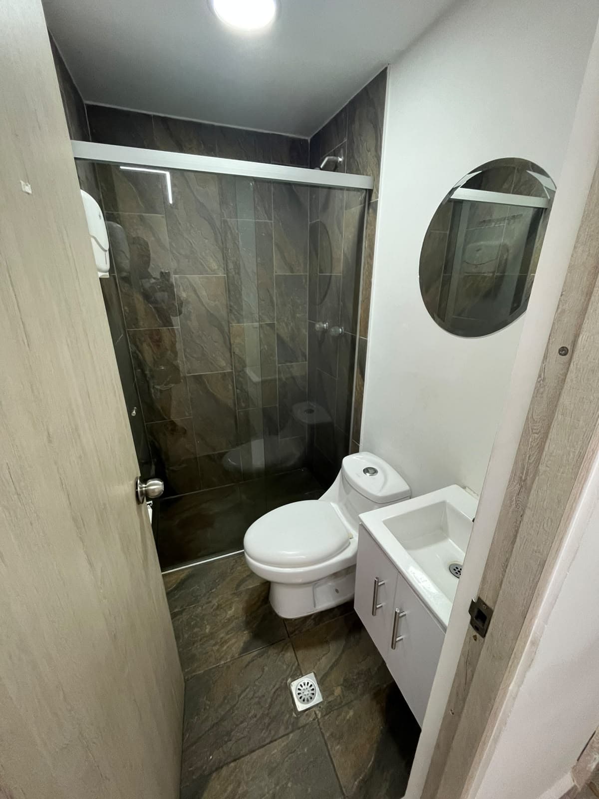 Local en arriendo en Simón Bolívar Medellín, La America — foto 5 de 11