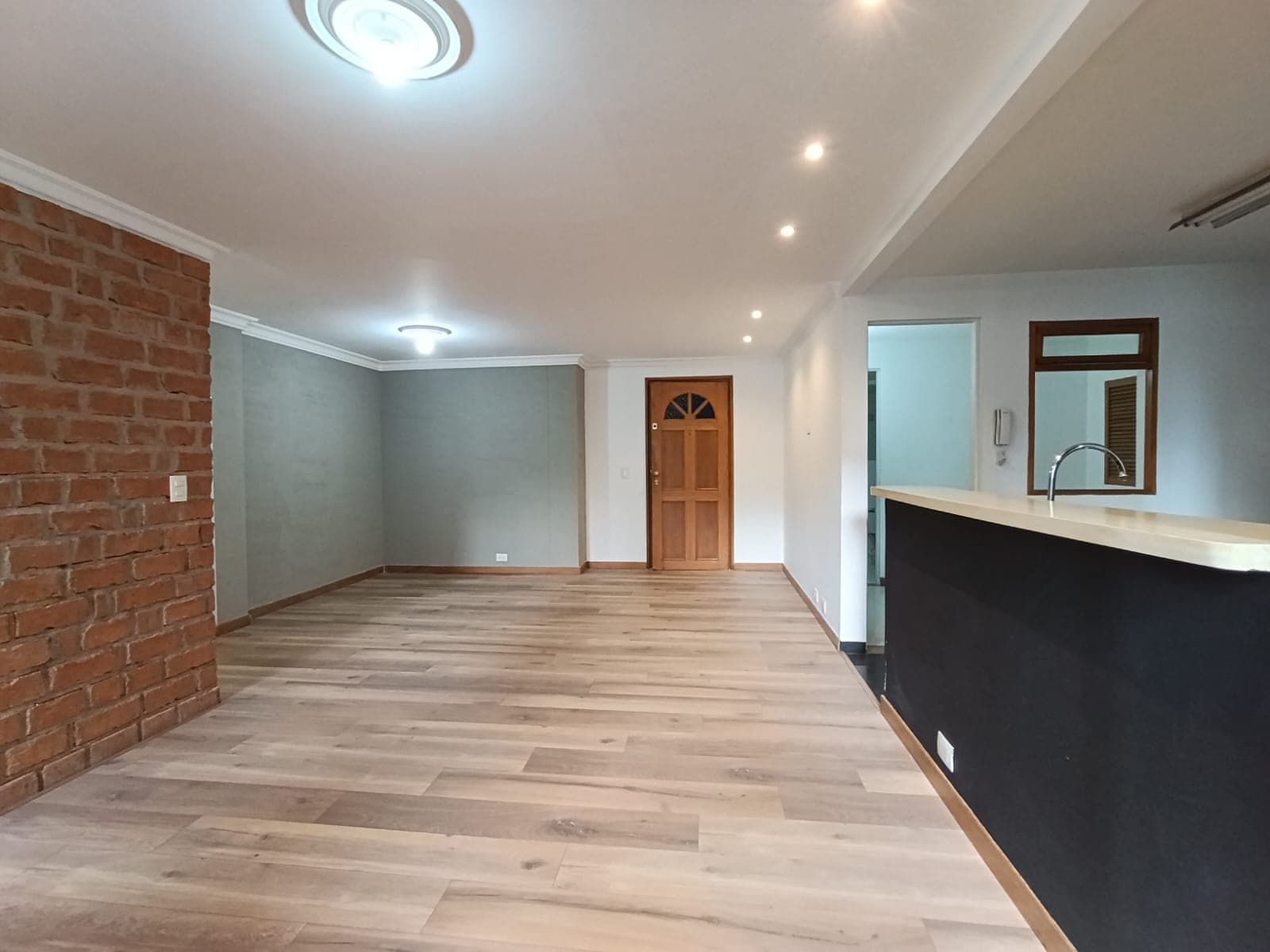 Apartamento en arriendo en Patio Bonito, El Poblado, Medellín — foto 3 de 17