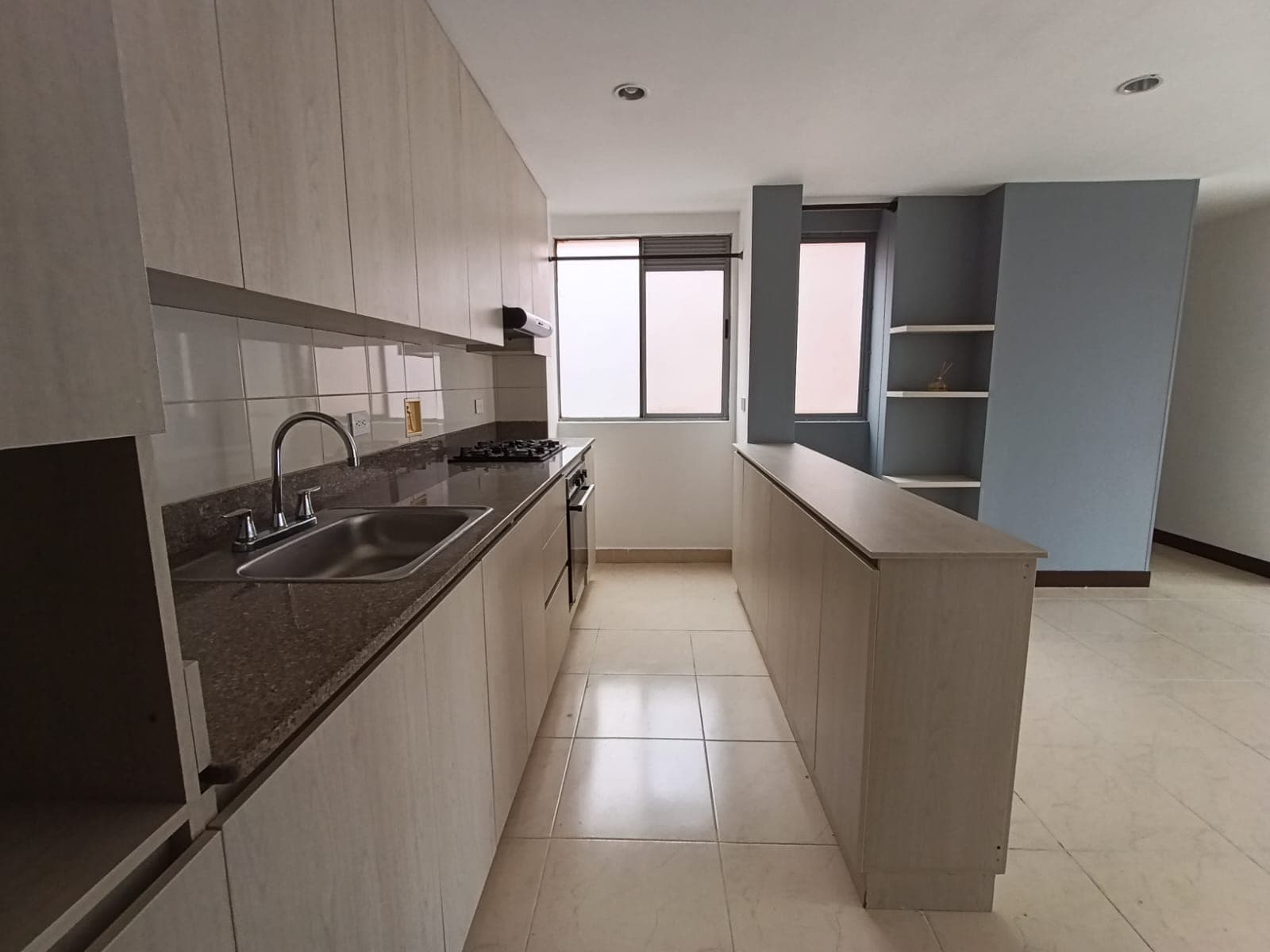 Apartamento en arriendo en Loma del Escobero Envigado — foto 4 de 16