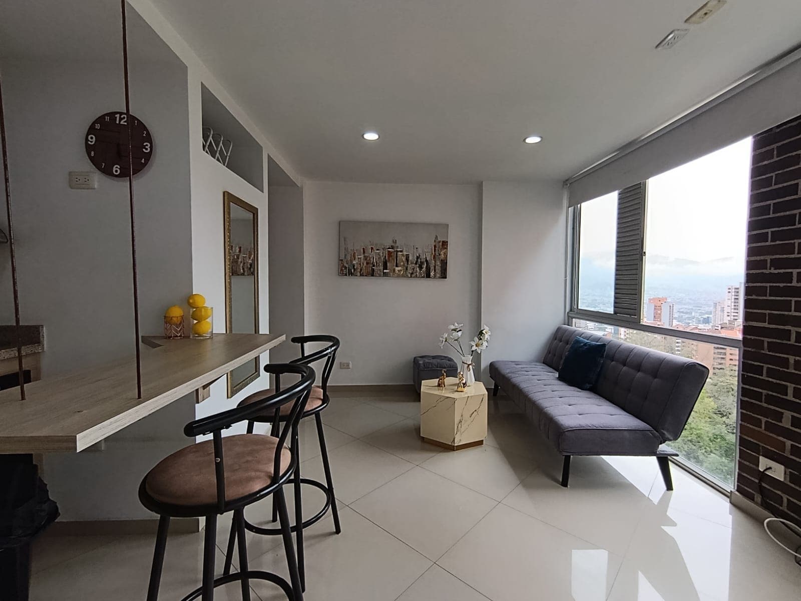 Apartaestudio en arriendo en El Tesoro, El Poblado, Medellín — foto 4 de 14