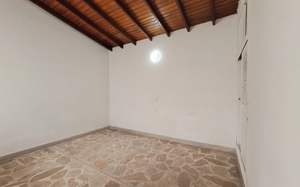 Casa Comercial en arriendo en El Velódromo, Laureles, Medellín — foto 5 de 19