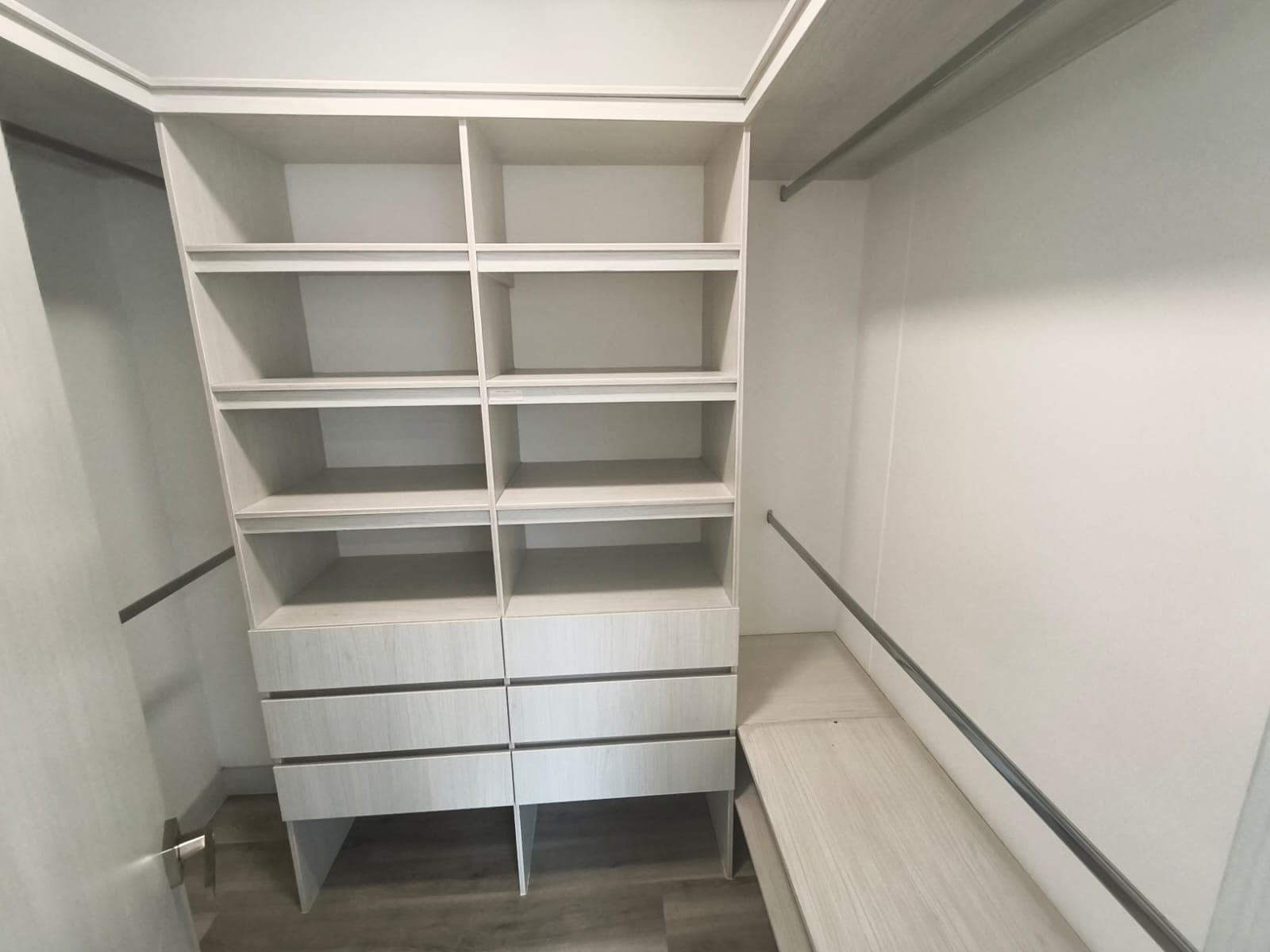 Apartamento en arriendo en Loma del Chocho, Envigado — foto 3 de 18