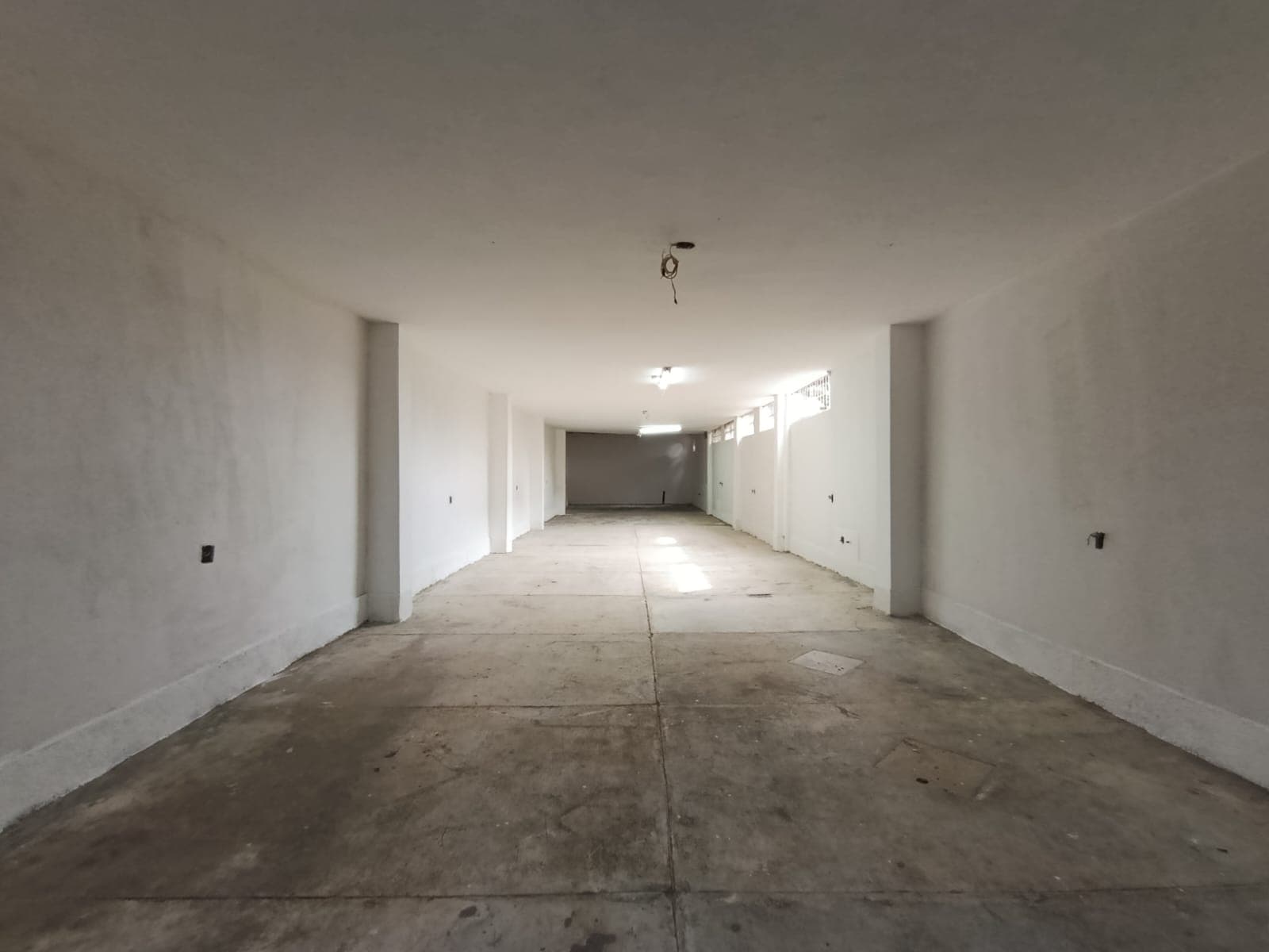 Bodega en arriendo en Manrique Central, Centro, Medellín — foto 1 de 13