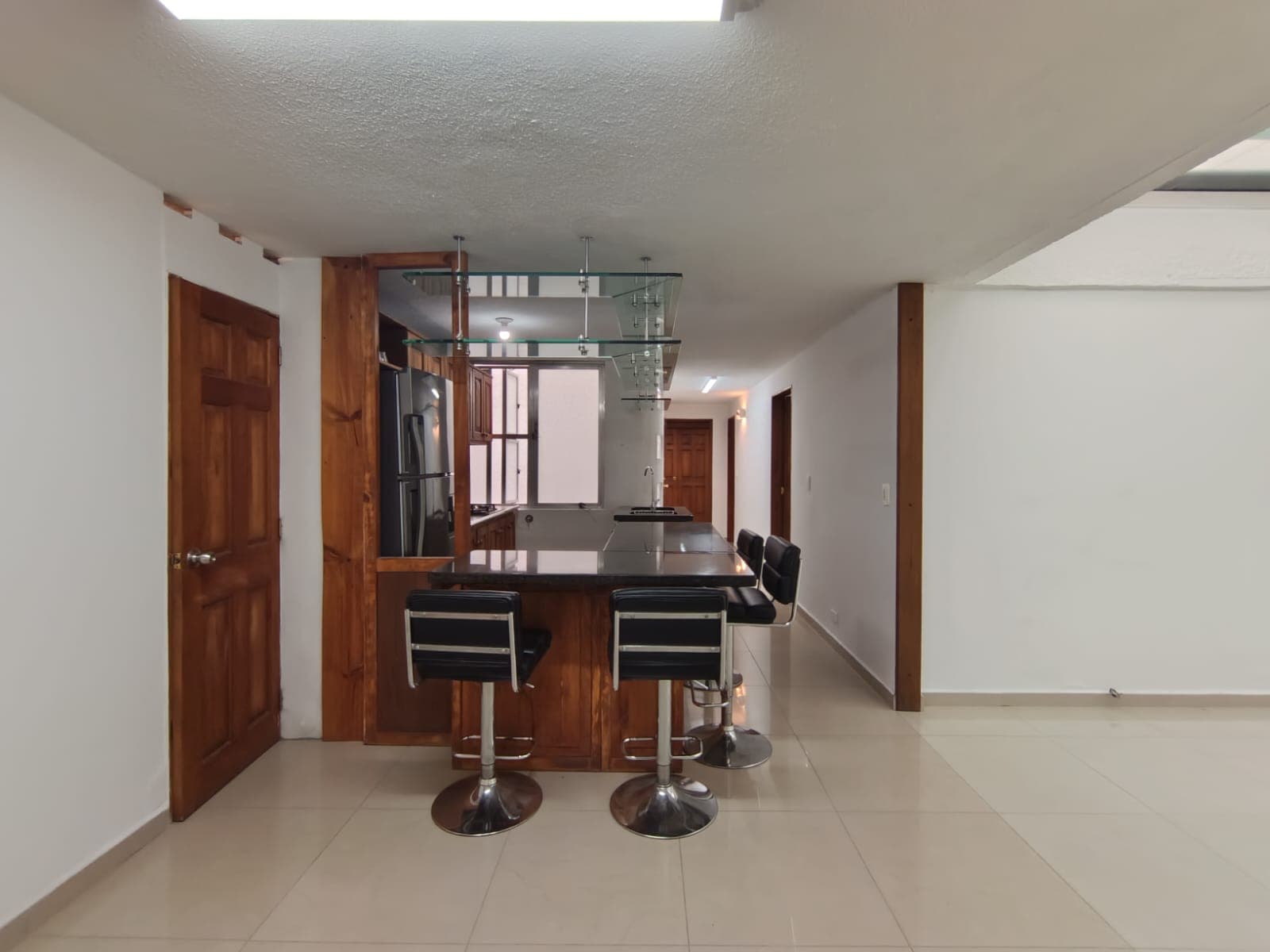 Apartamento en arriendo en Conquistadores, Laureles, Medellín — foto 2 de 17