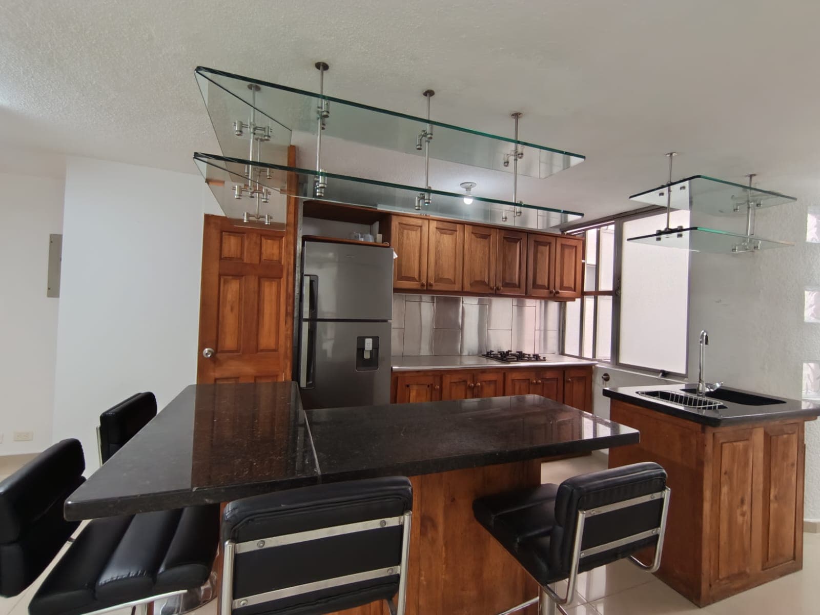 Apartamento en arriendo en Conquistadores, Laureles, Medellín — foto 4 de 17