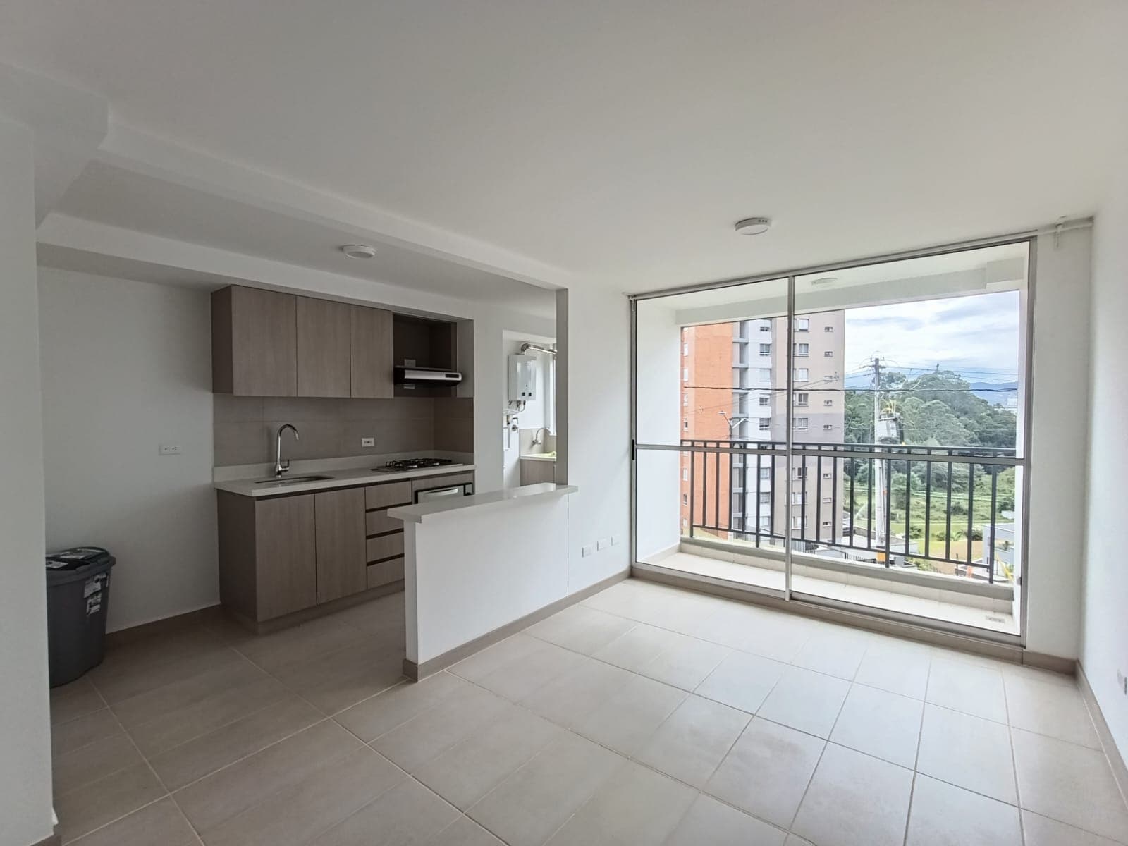 Apartamento en arriendo en Los Colegios, Rionegro — foto 1 de 12