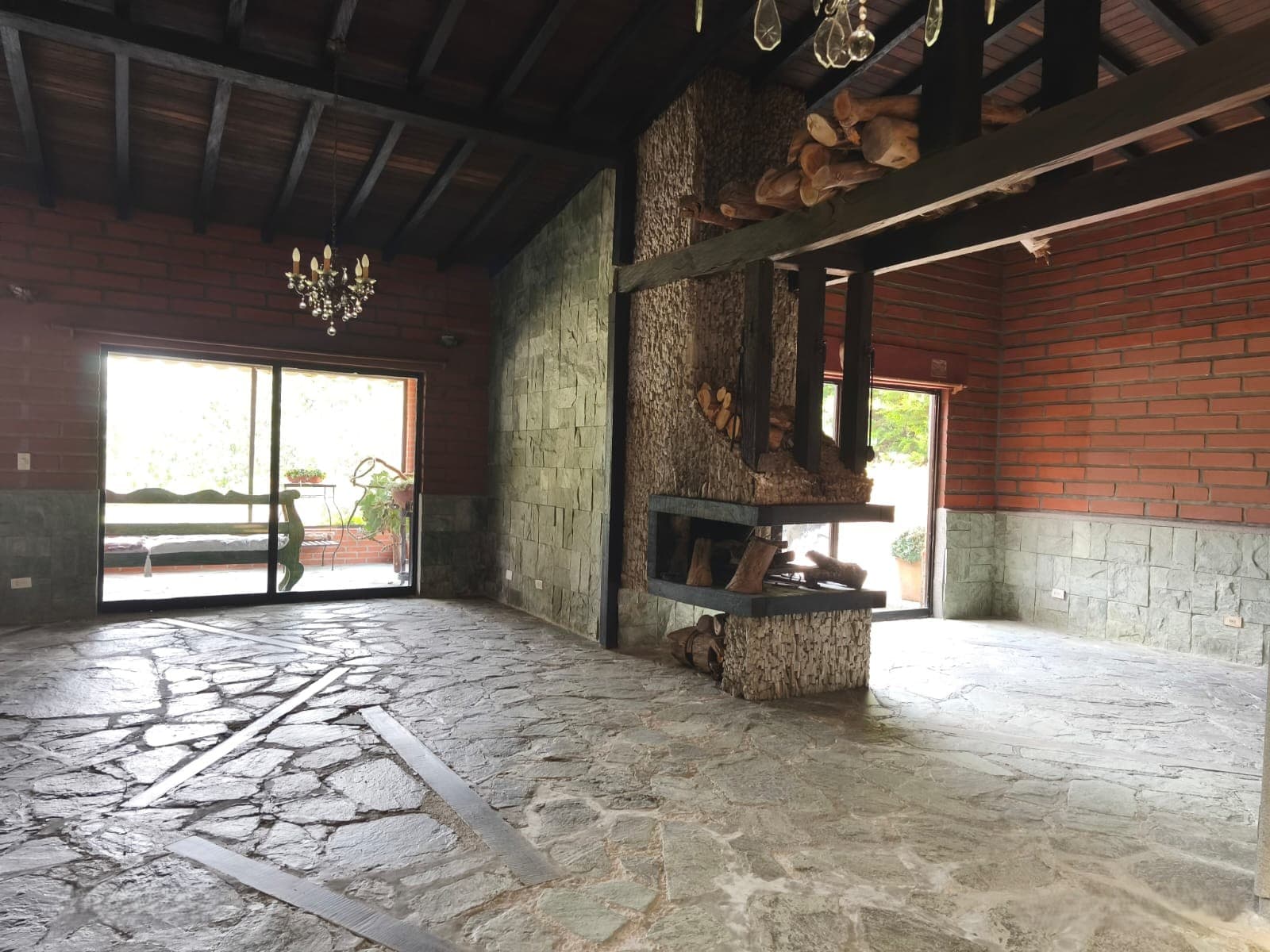Casa Vivienda en arriendo en Las Palmas Envigado — foto 2 de 20