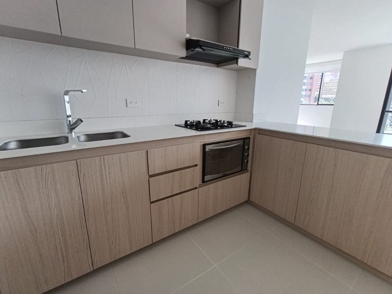 Apartamento en arriendo en Loma del Escobero Envigado — foto 2 de 13
