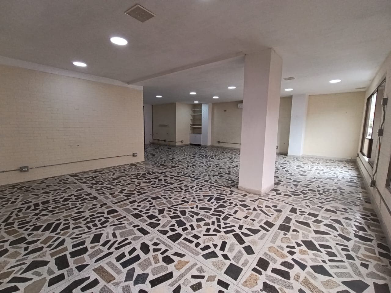 Local en arriendo en Prado Bello — foto 5 de 13