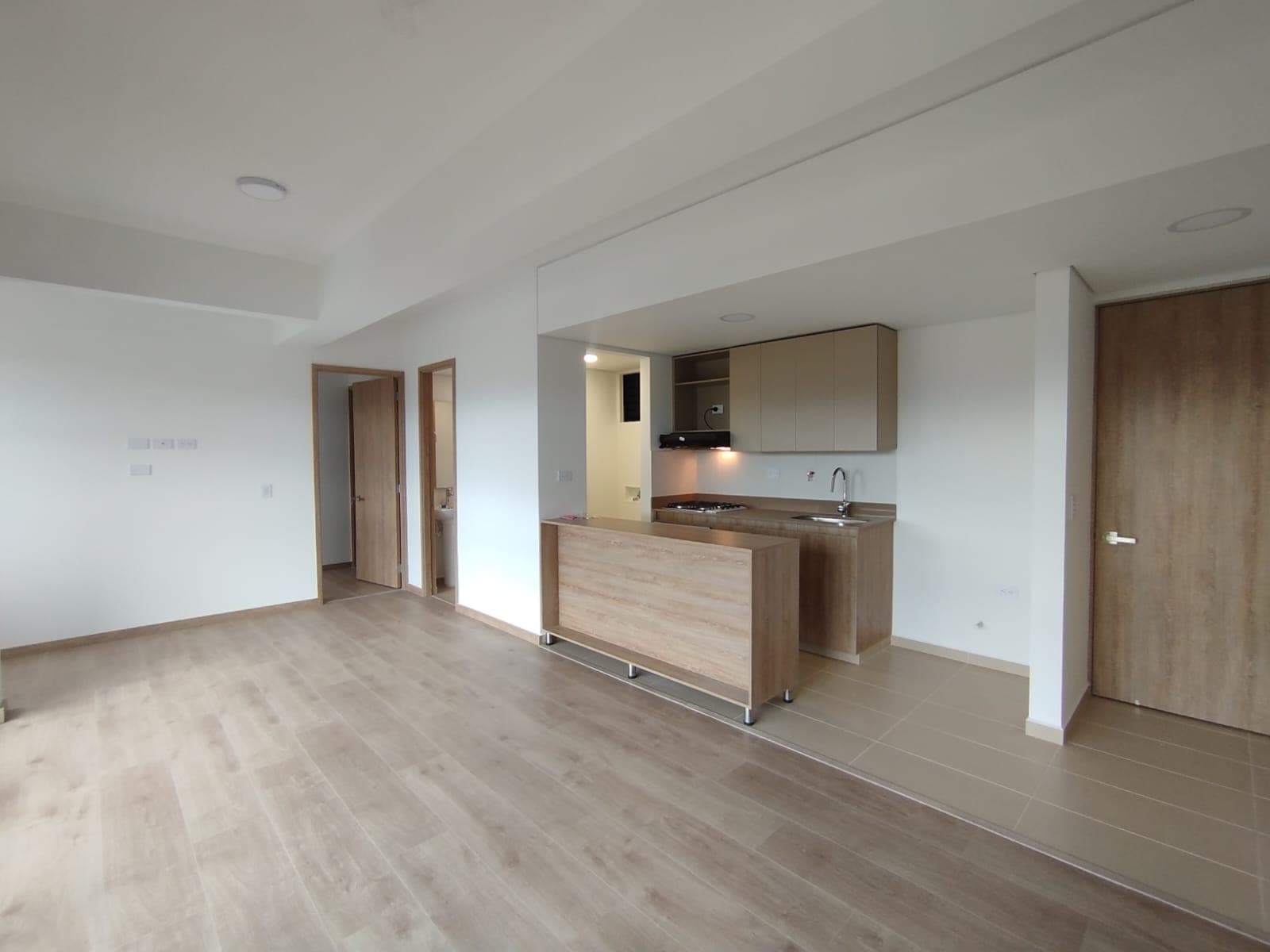 Apartamento en arriendo en Barro Blanco Rio Negro, Rionegro — foto 1 de 13