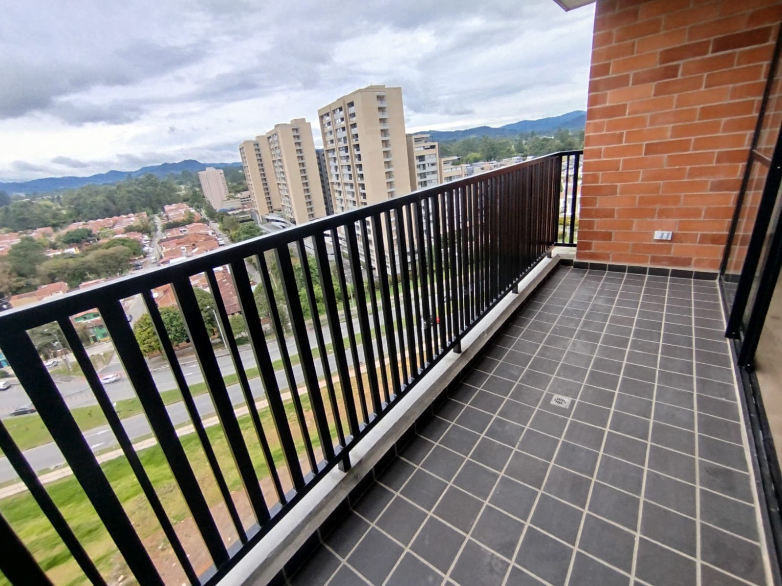 Apartamento en arriendo en Barro Blanco Rio Negro, Rionegro — foto 3 de 13