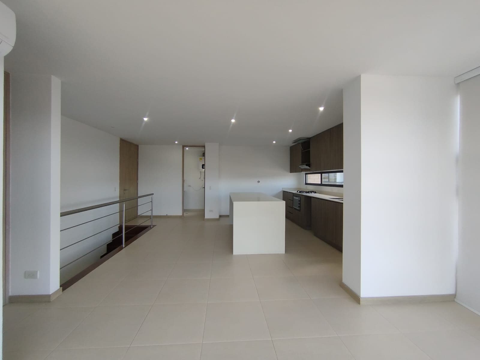 Apartamento en arriendo en Barro Blanco Rio Negro, Rionegro — foto 1 de 14
