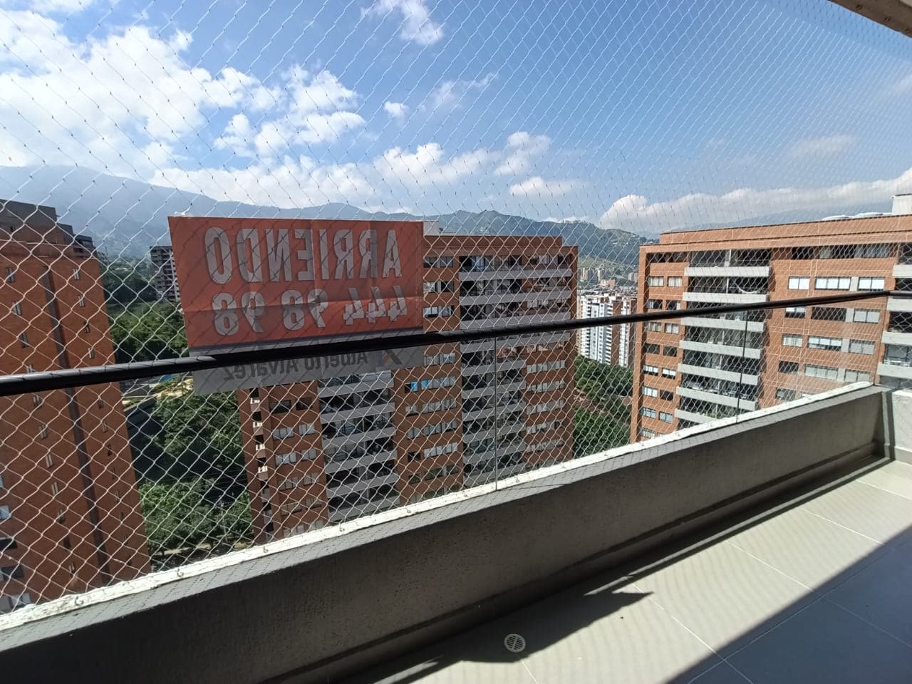 Apartamento en arriendo en Loma del Escobero Envigado — foto 2 de 7