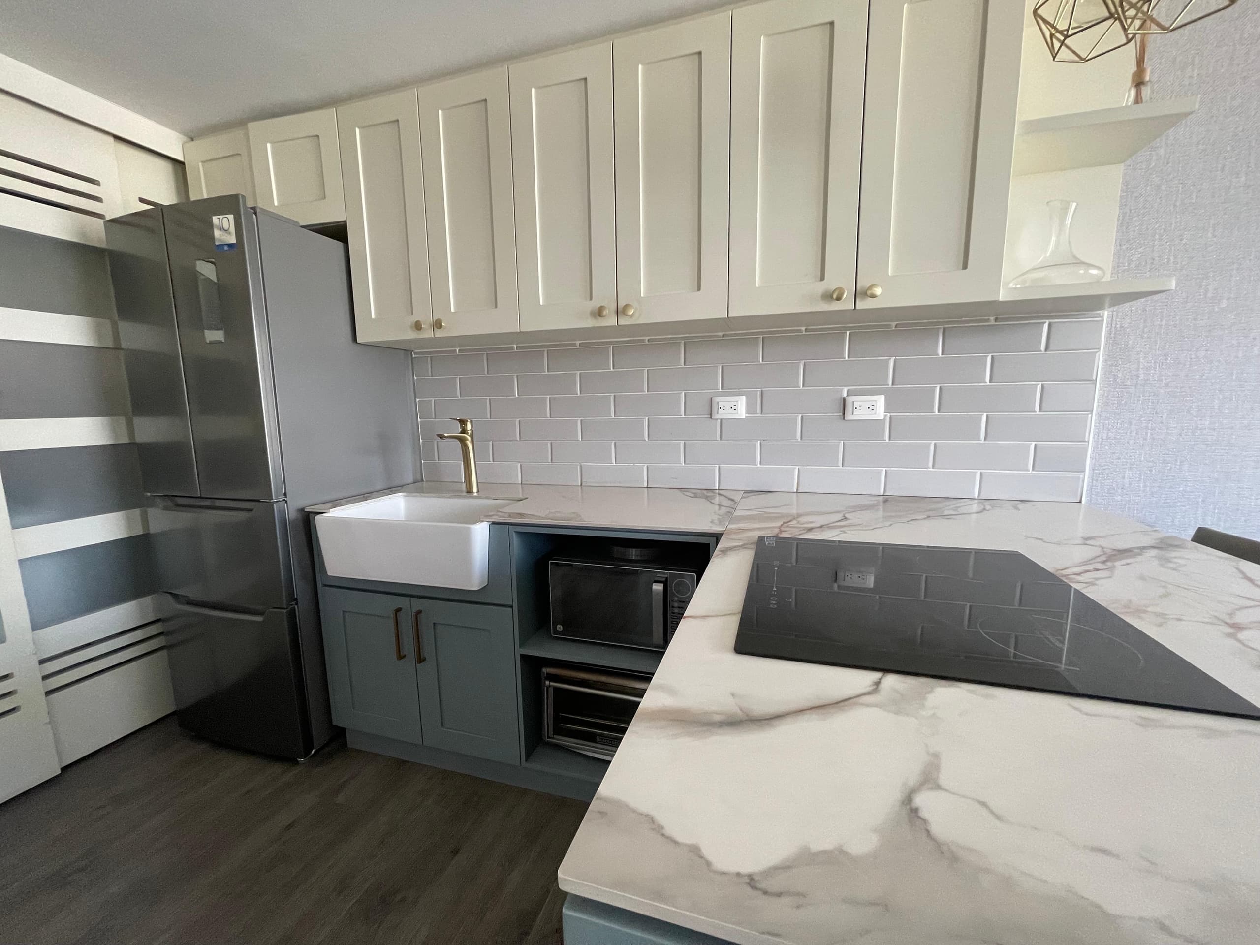 Apartaestudio en arriendo en Loma de San Julián, El Poblado, Medellín — foto 2 de 14