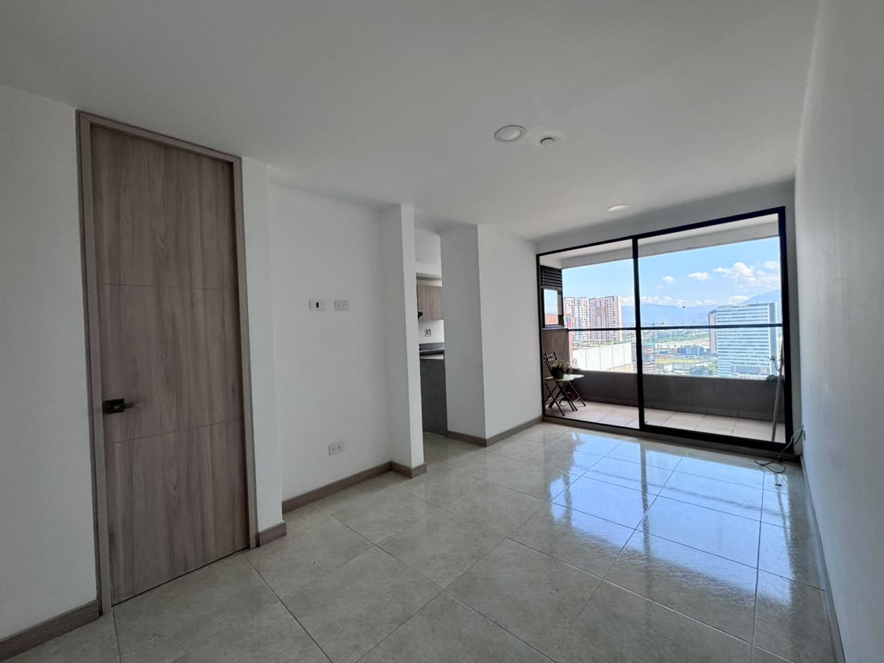 Apartamento en arriendo en Mayorca, Sabaneta — foto 3 de 19