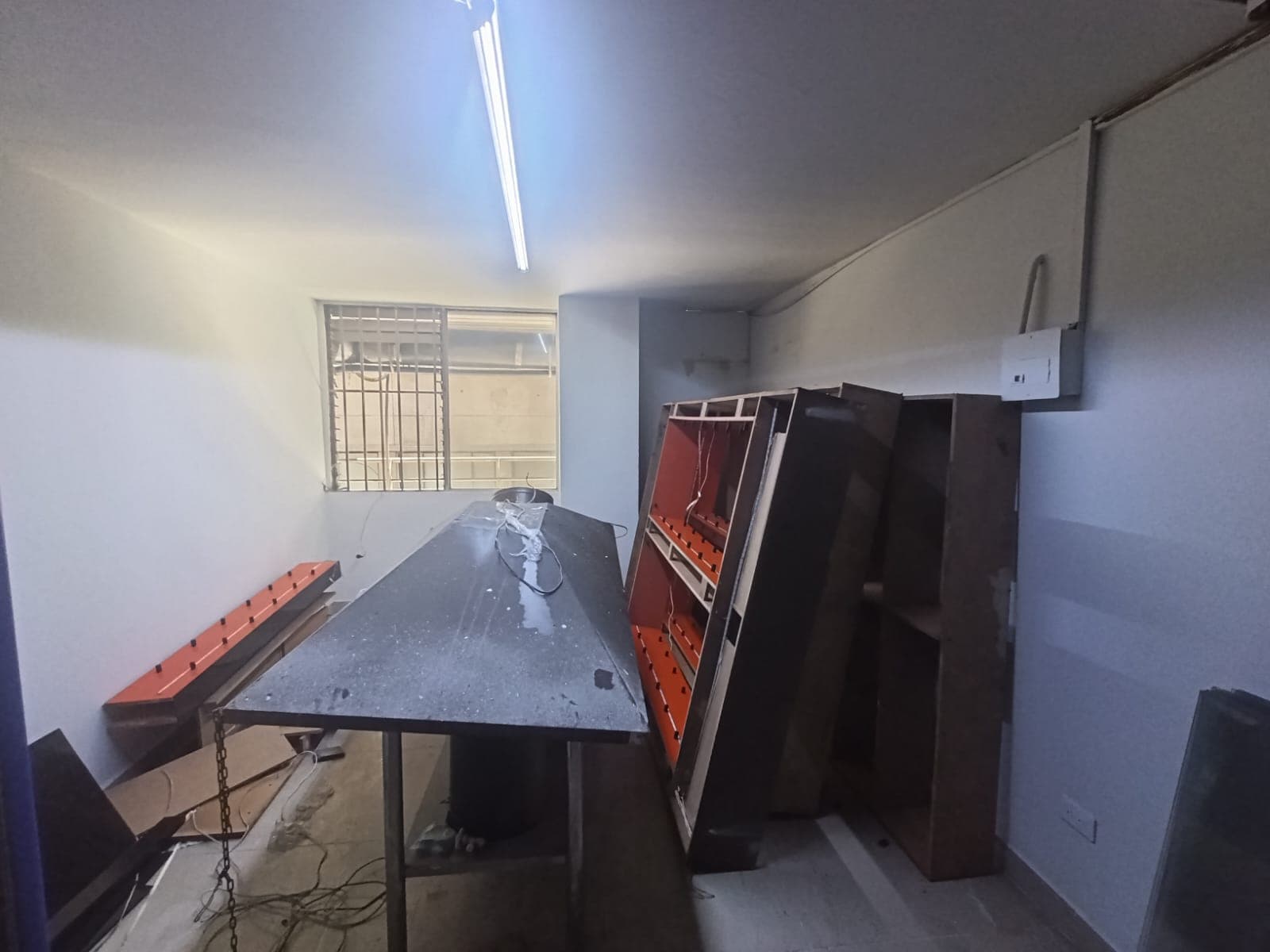 Bodega en arriendo en La Candelaria, Centro, Medellín — foto 4 de 10