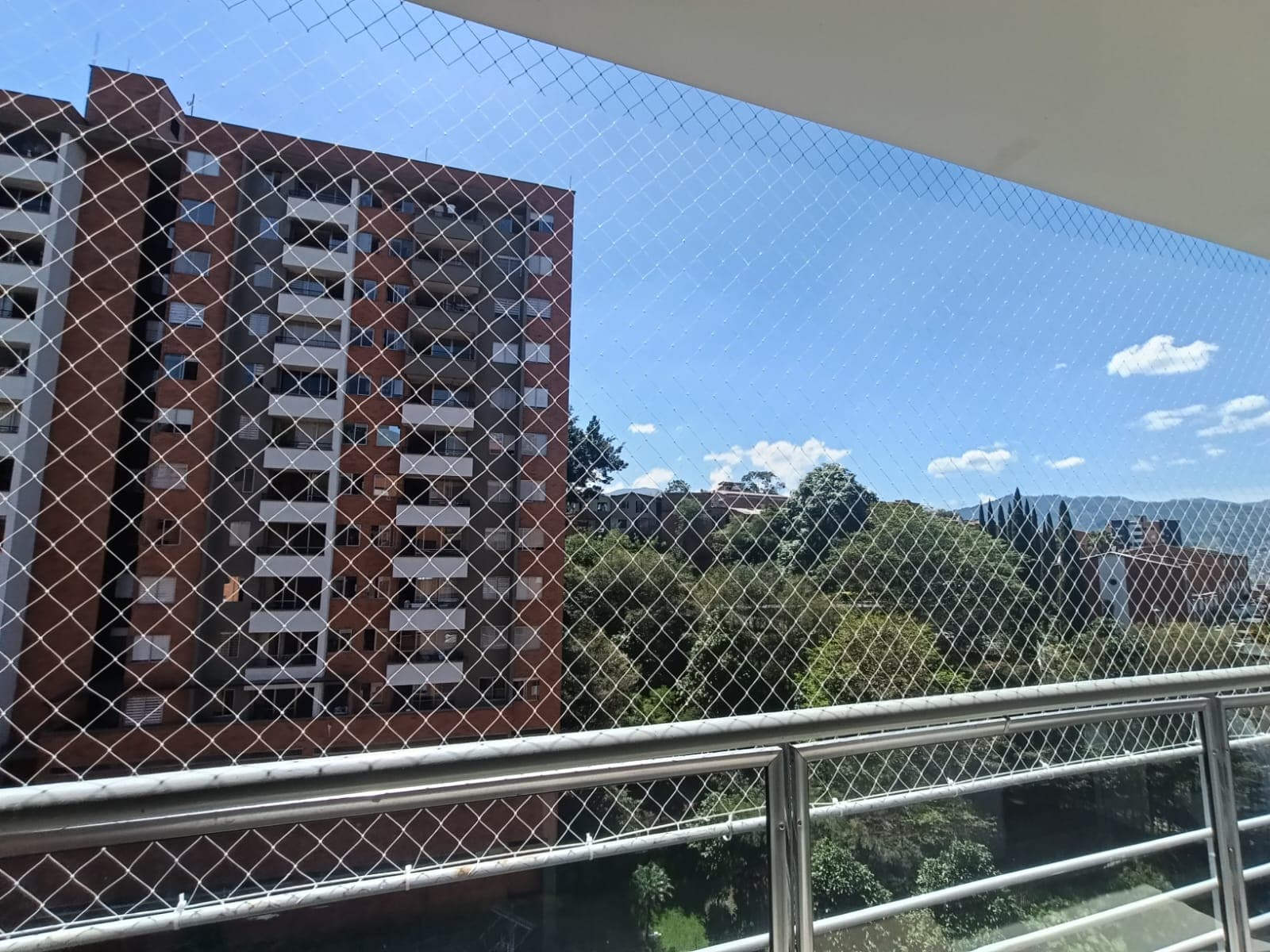 Apartamento en arriendo en Cumbres, Envigado — foto 2 de 20