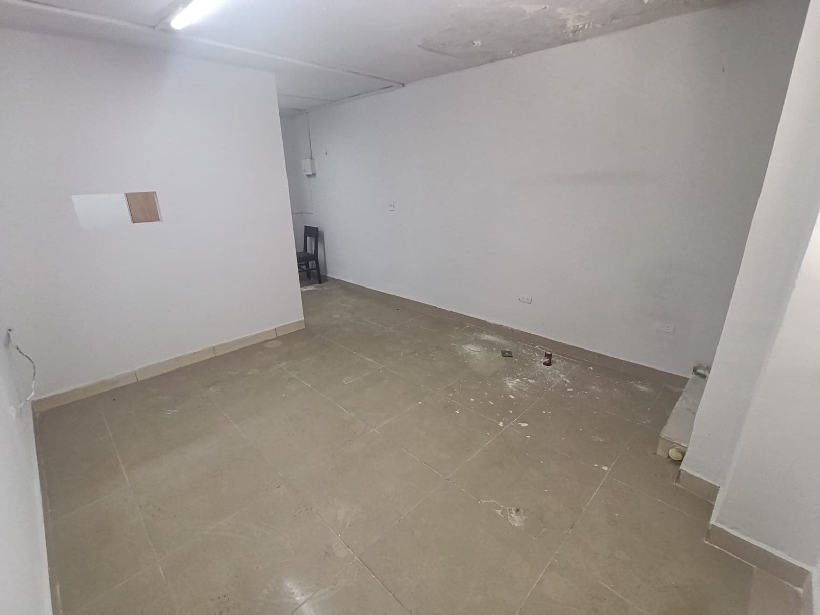Bodega en arriendo en La Candelaria, Centro, Medellín — foto 3 de 11