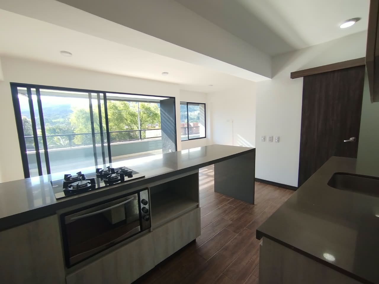 Apartamento en arriendo en El Retiro — foto 3 de 20