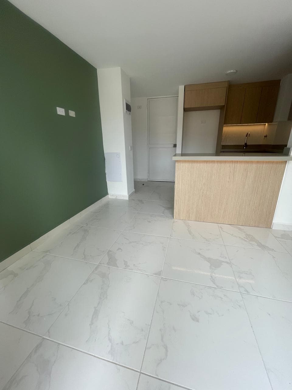 Apartamento en arriendo en Marinilla — foto 1 de 10