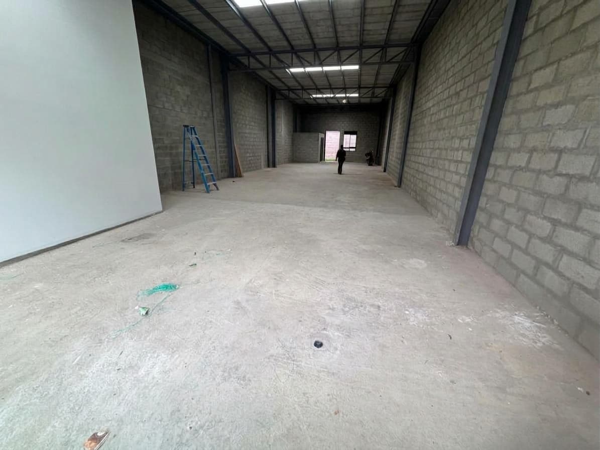 Bodega en arriendo en Parque de Envigado — foto 2 de 13