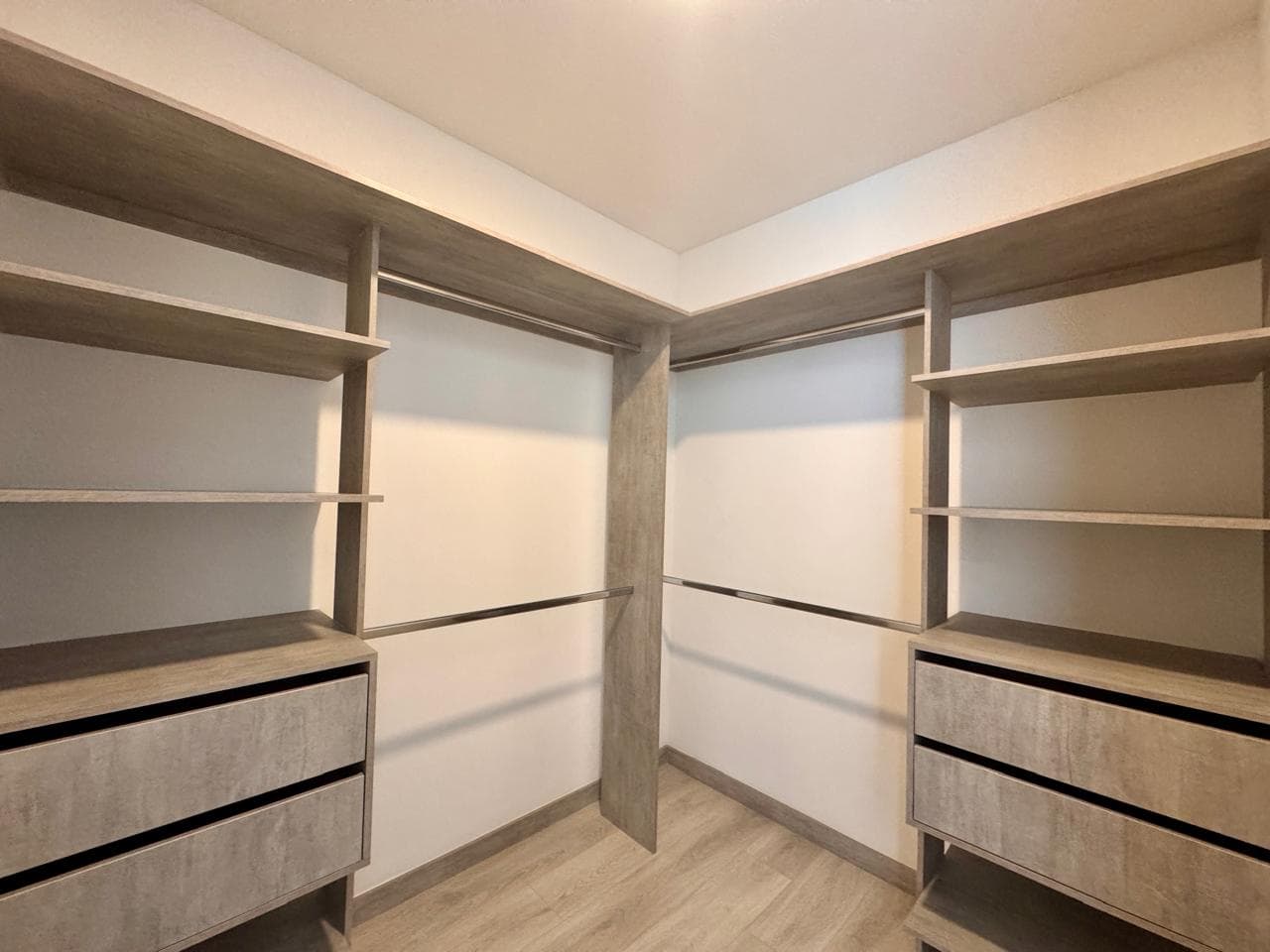Apartamento en arriendo en Cumbres, Envigado — foto 5 de 14