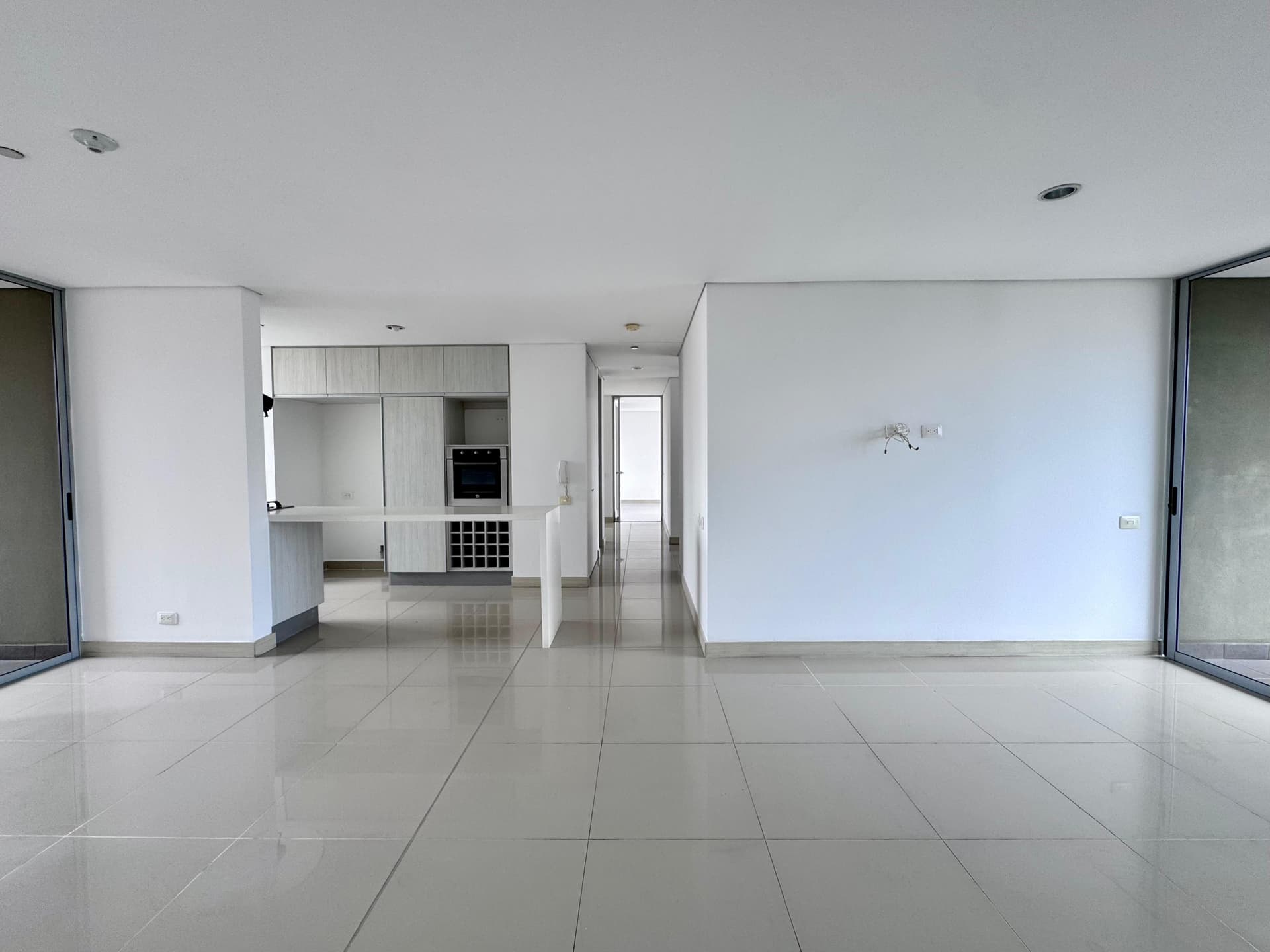 Apartamento en arriendo en Loma Benedictinos, Envigado — foto 1 de 20