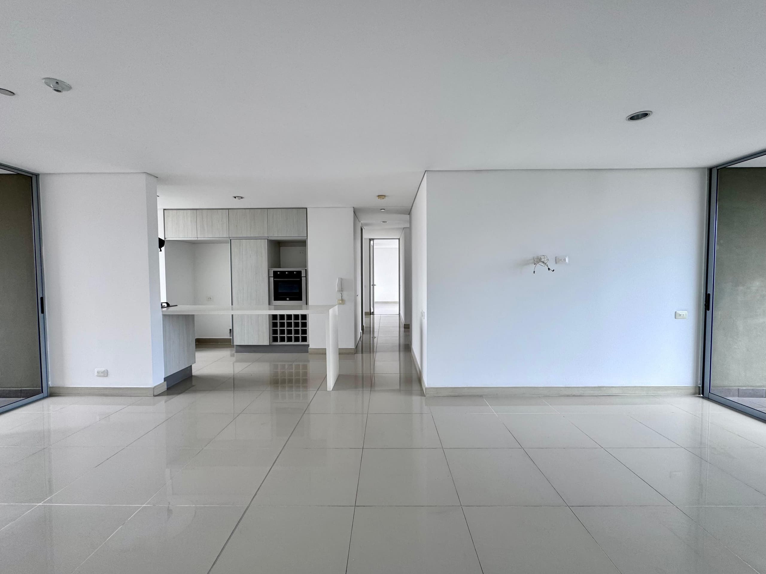 Apartamento en arriendo en Loma Benedictinos, Envigado — foto 1 de 20