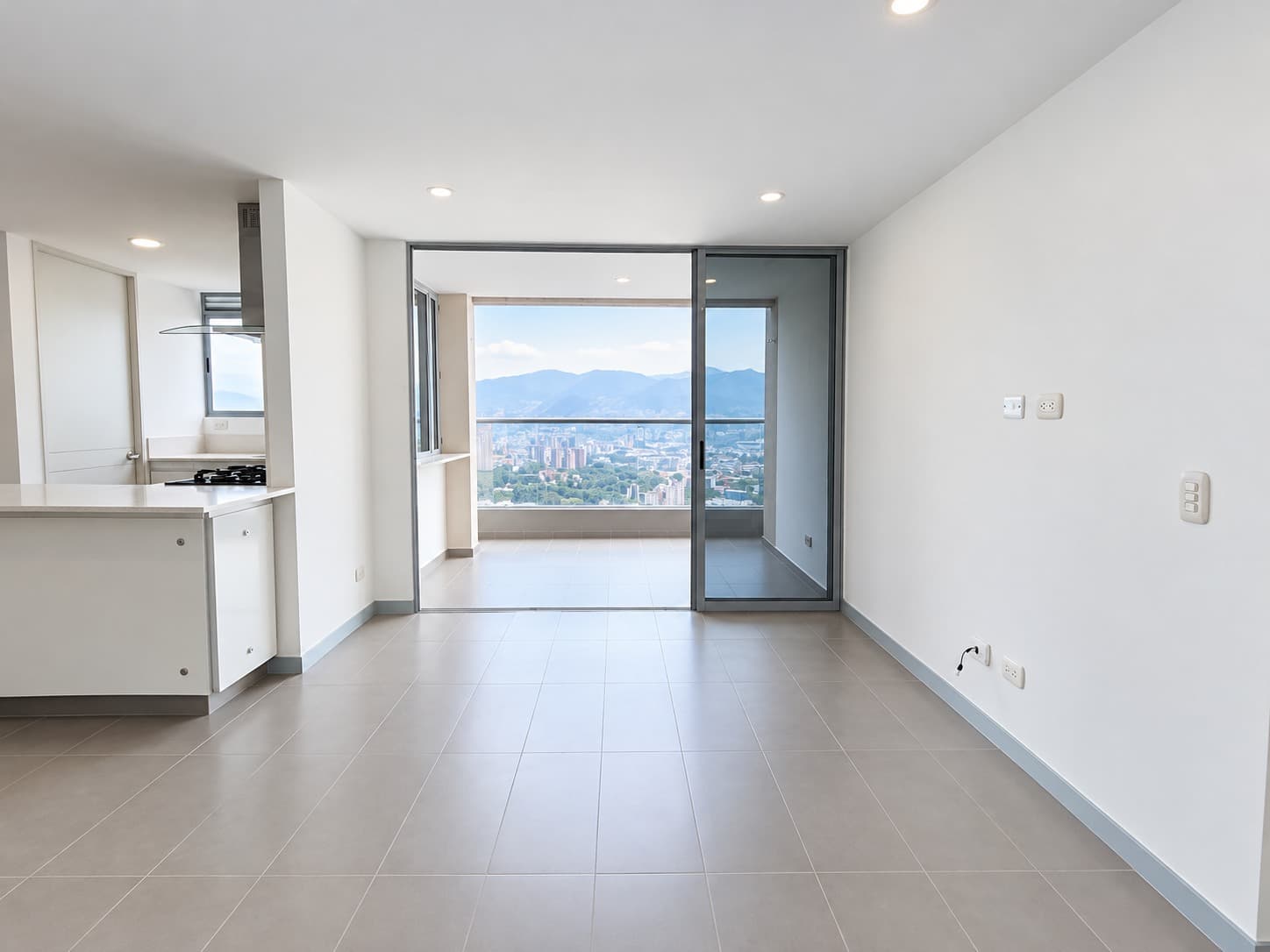 Apartamento en arriendo en Castropol, El Poblado, Medellín — foto 2 de 20
